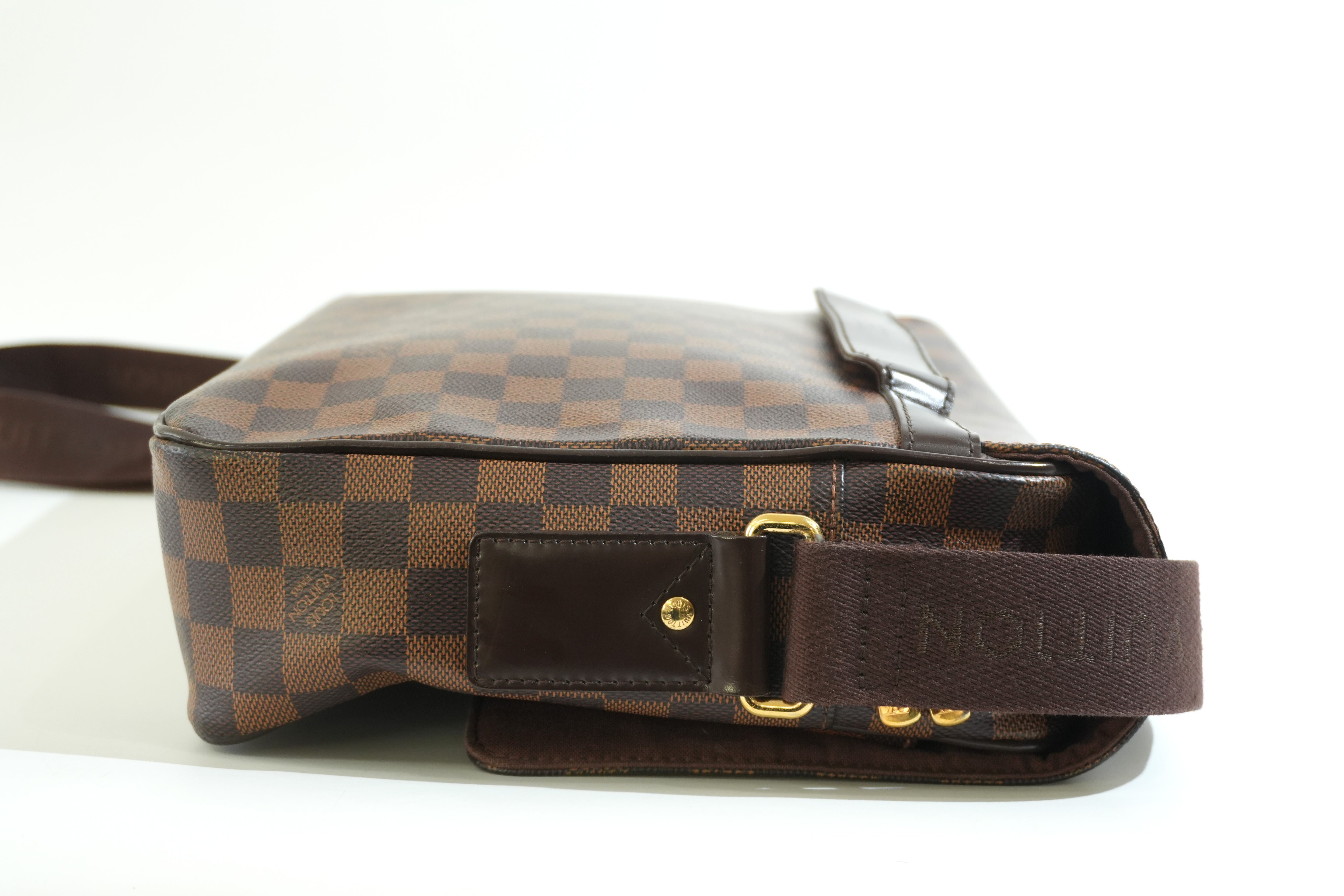 Pre-owned Louis Vuitton Damier Ebene Shelton Messenger Bag