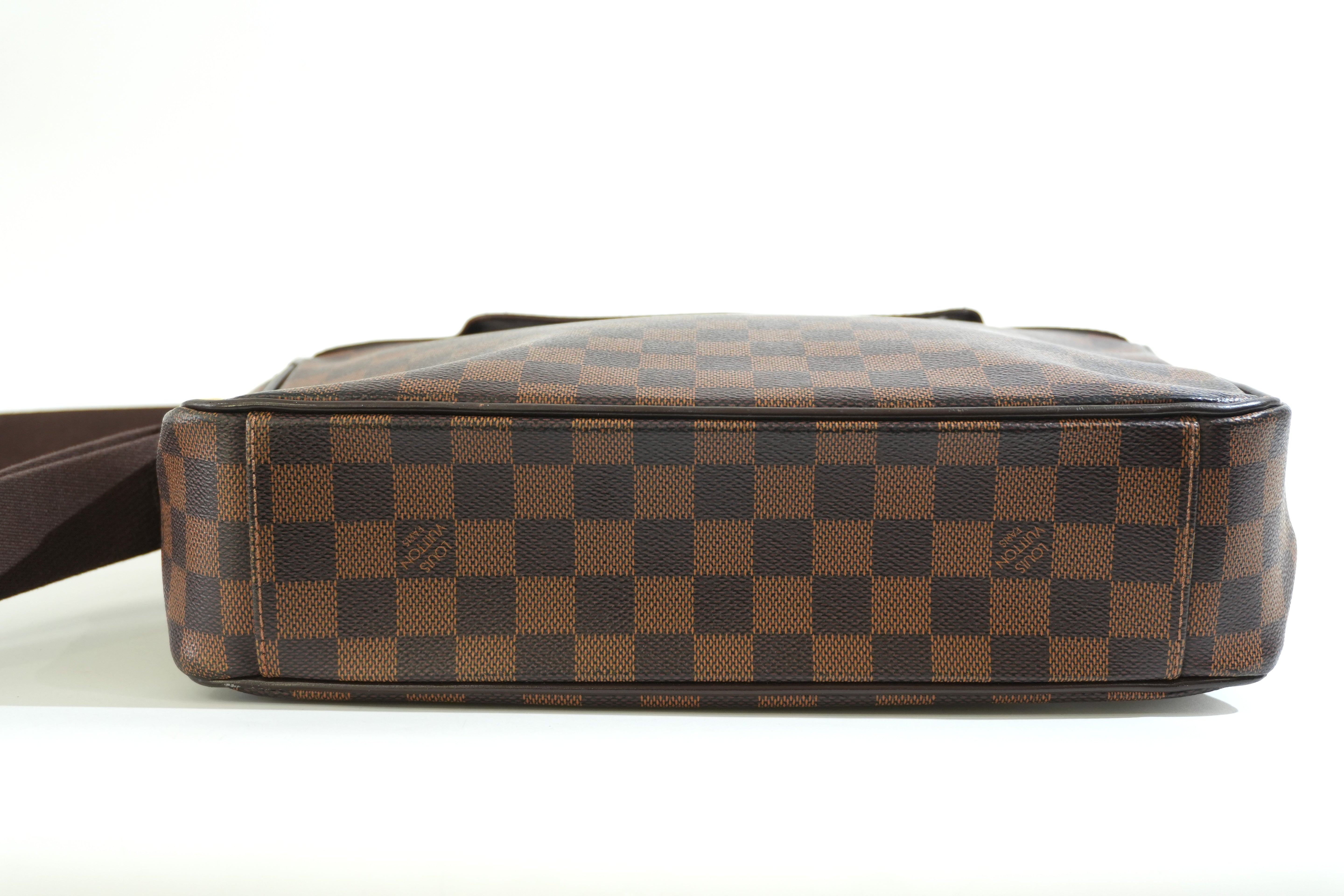 Pre-owned Louis Vuitton Damier Ebene Shelton Messenger Bag