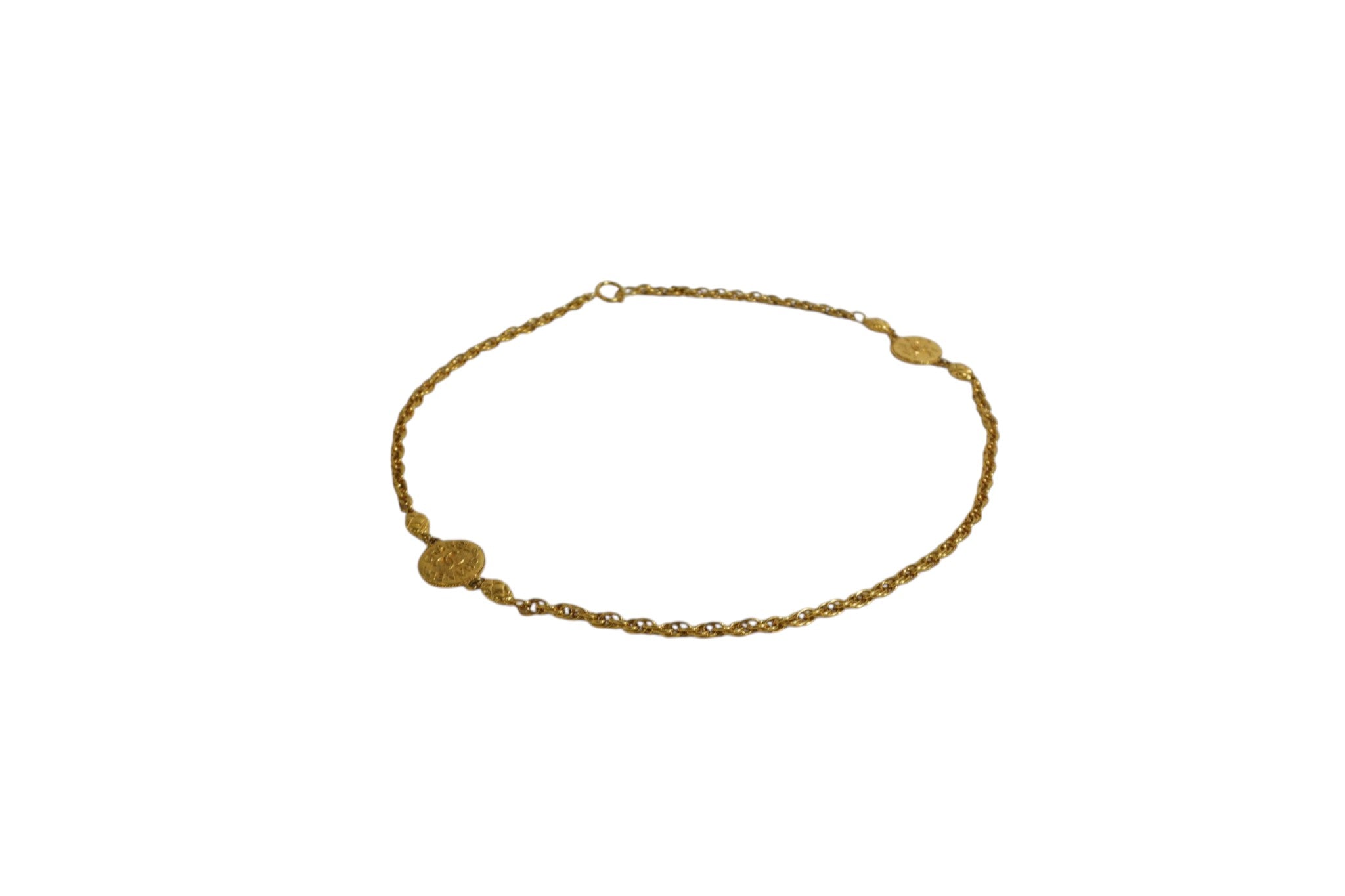 Pre-owned Chanel Medallion Necklace Gold tone