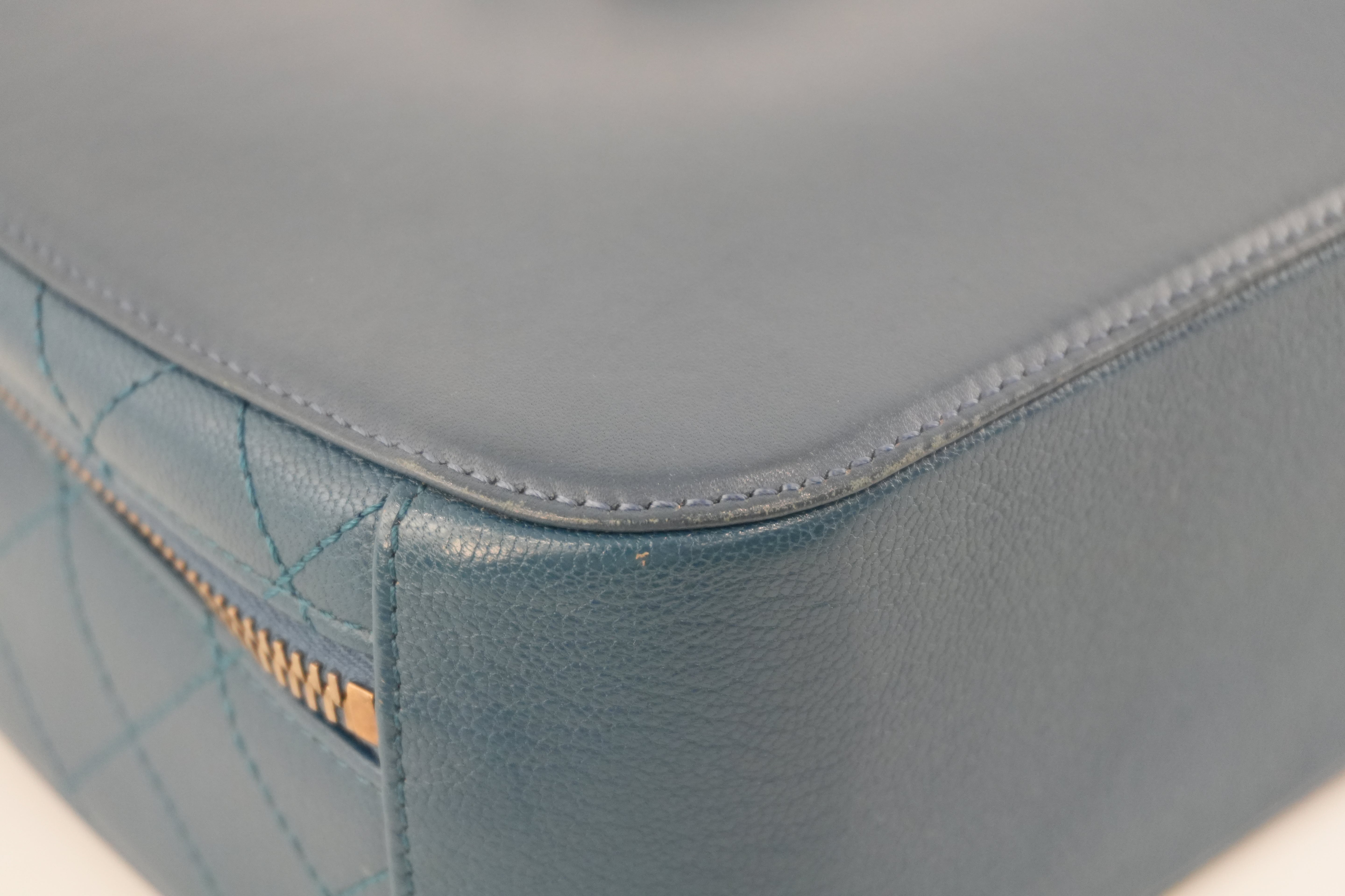 Chanel Curve Vanity Two Way Shoulder Bag Blue Used