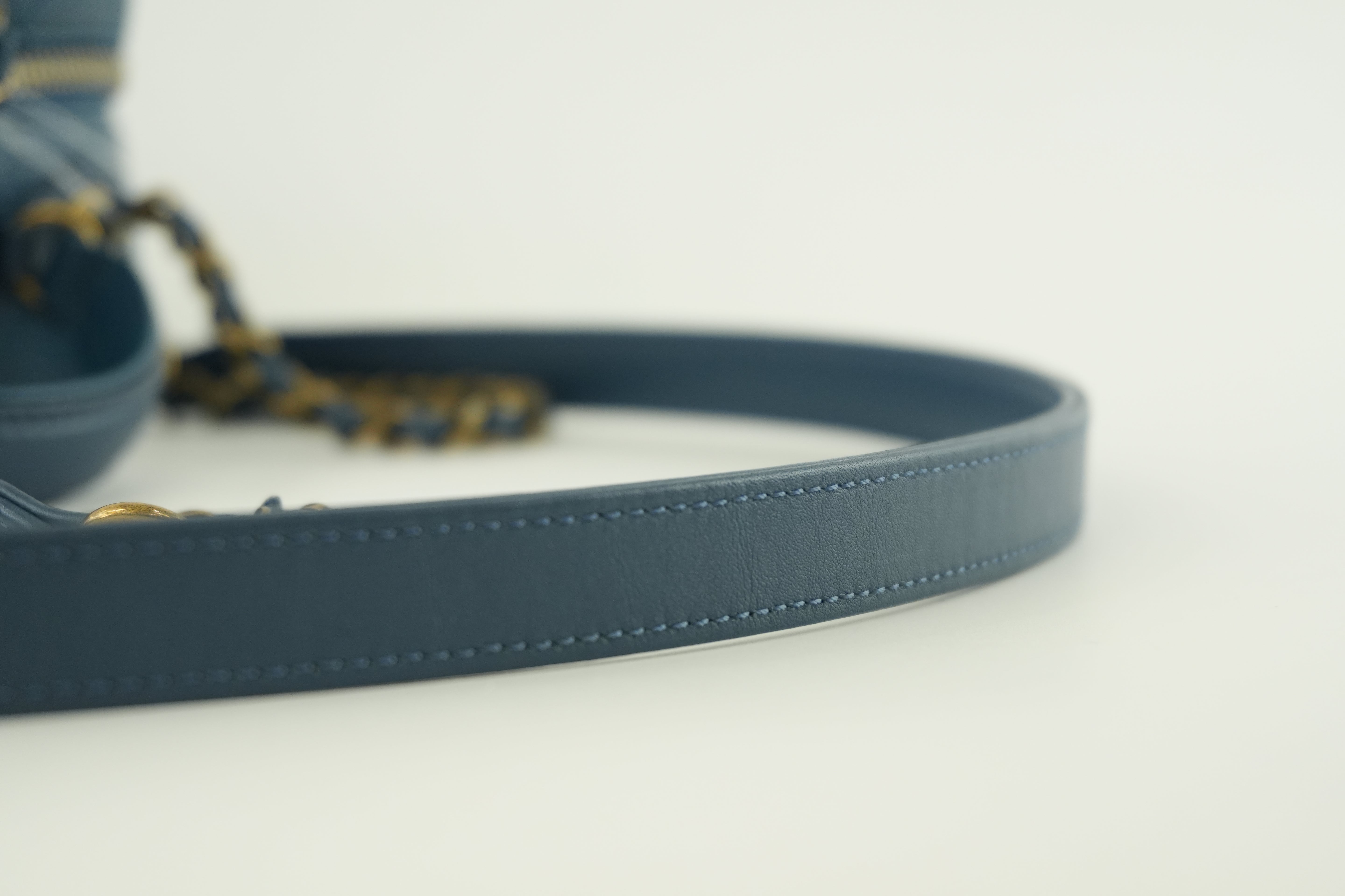 Chanel Curve Vanity Two Way Shoulder Bag Blue Used