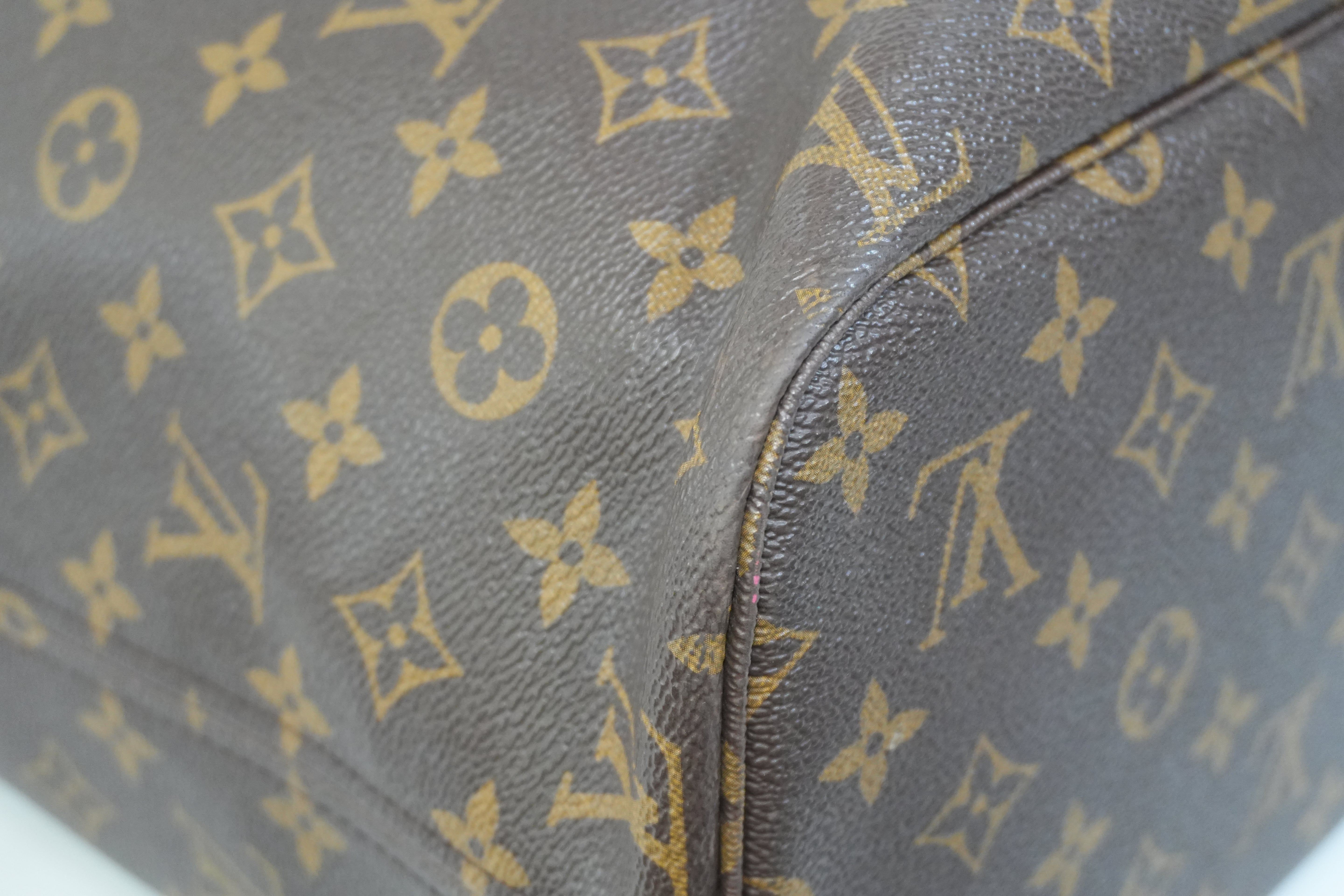 Pre-owned Louis Vuitton Monogram Limited Edition Neverfull MM Articles DE Voyage