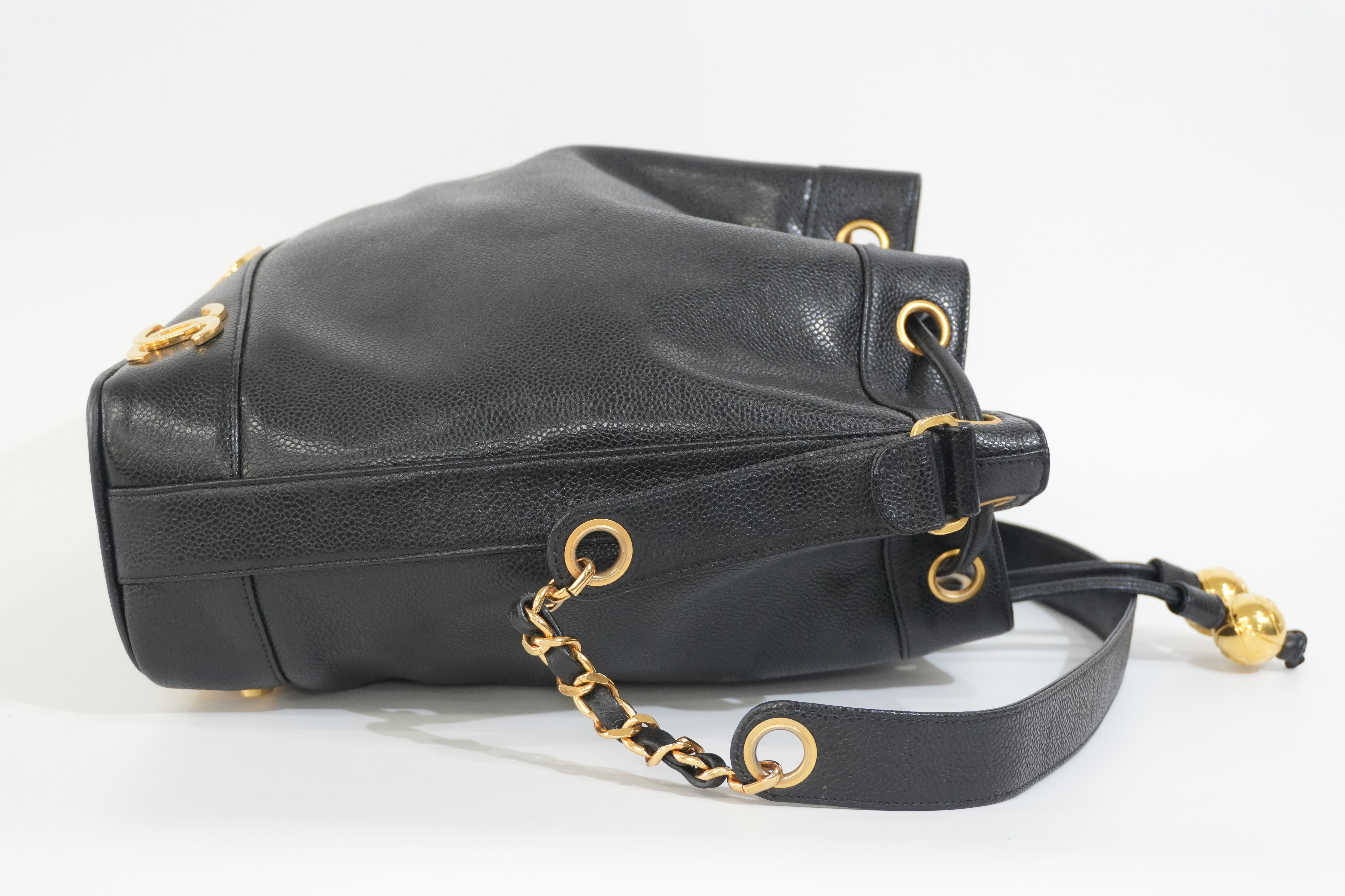 Pre-owned Chanel Caviar Skin Leather Bucket Shoulder Bag Black