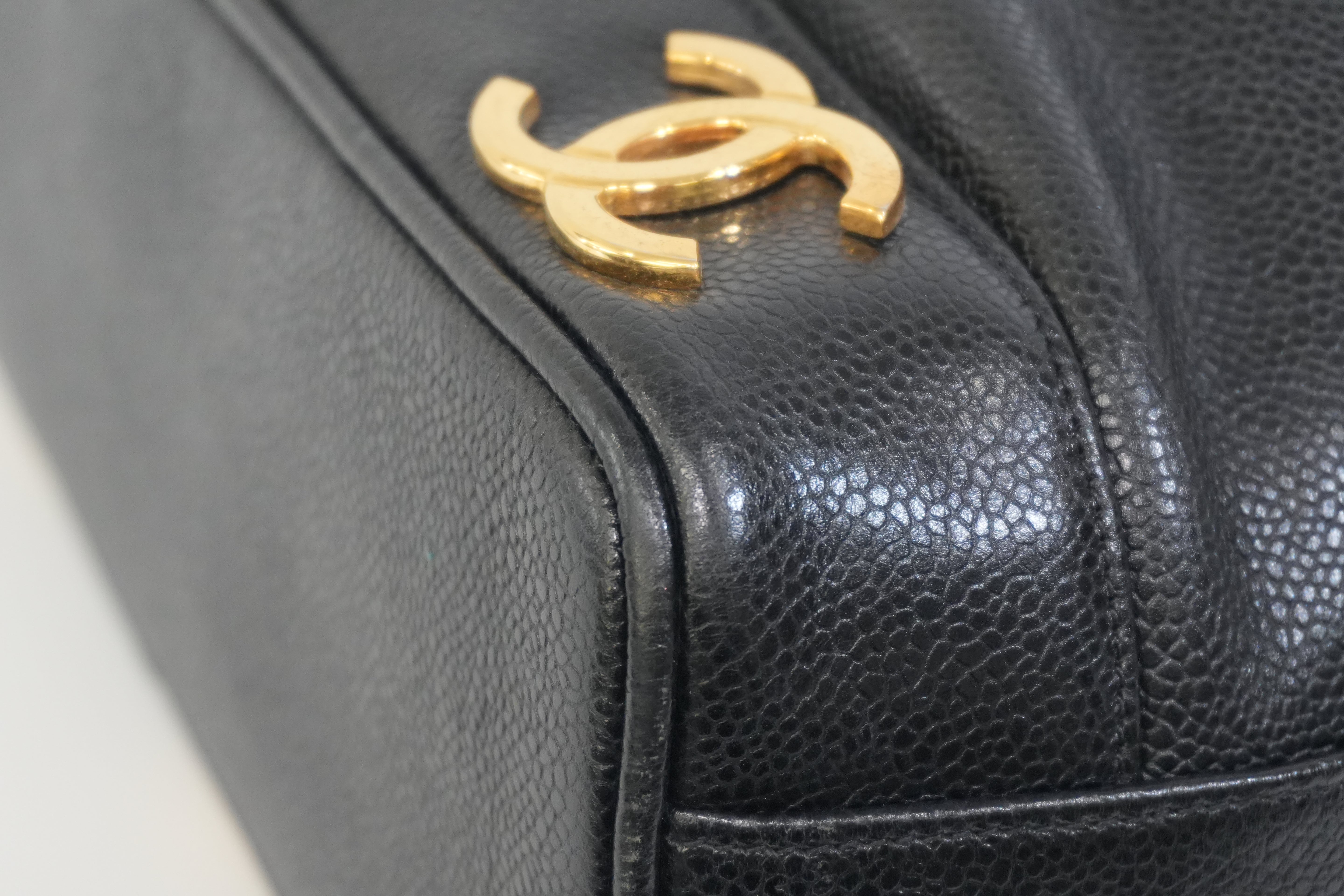 Pre-owned Chanel Caviar Skin Leather Bucket Shoulder Bag Black