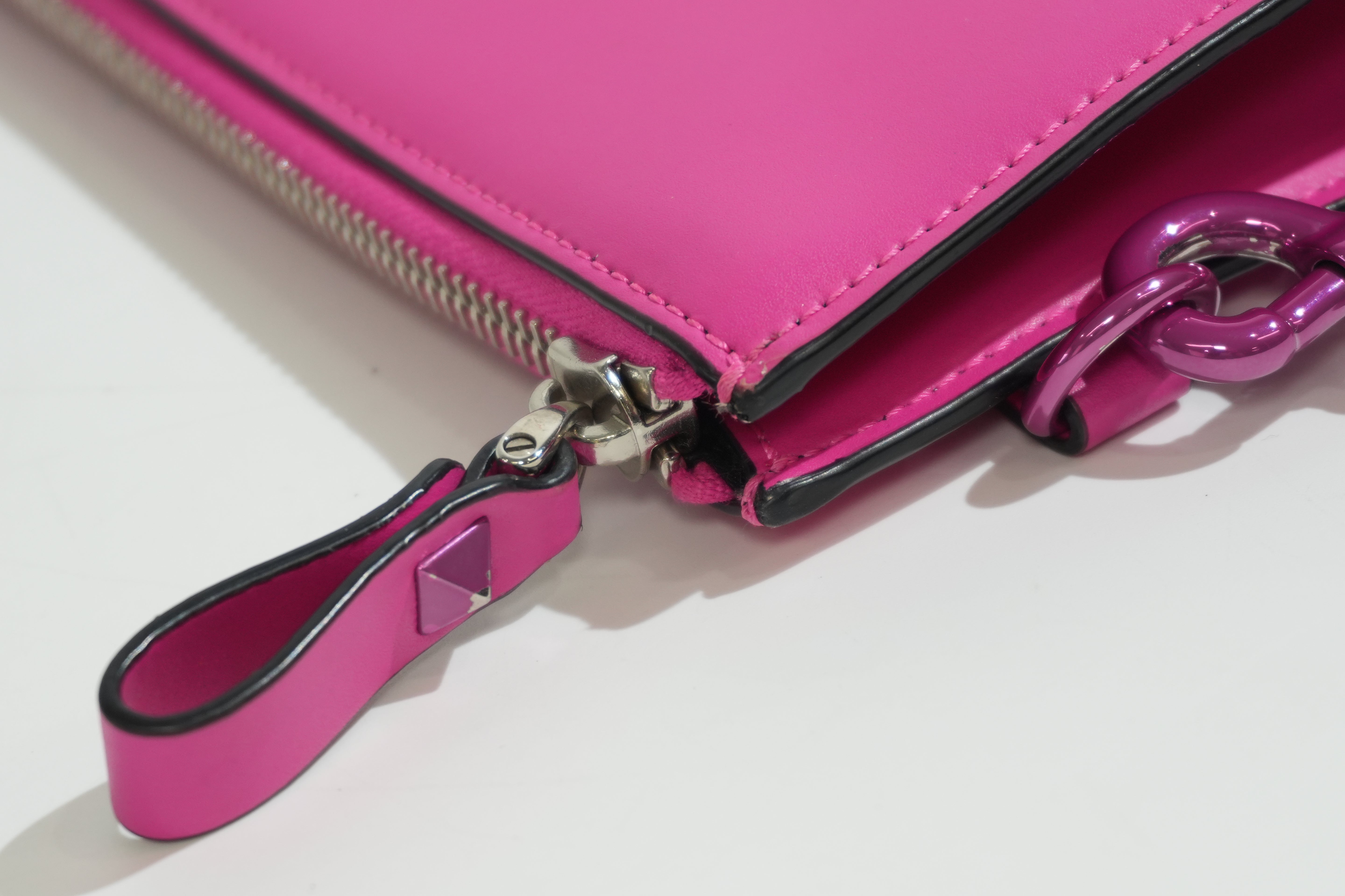 Pre-owned Valentino Wrist Clutch Bag Pink