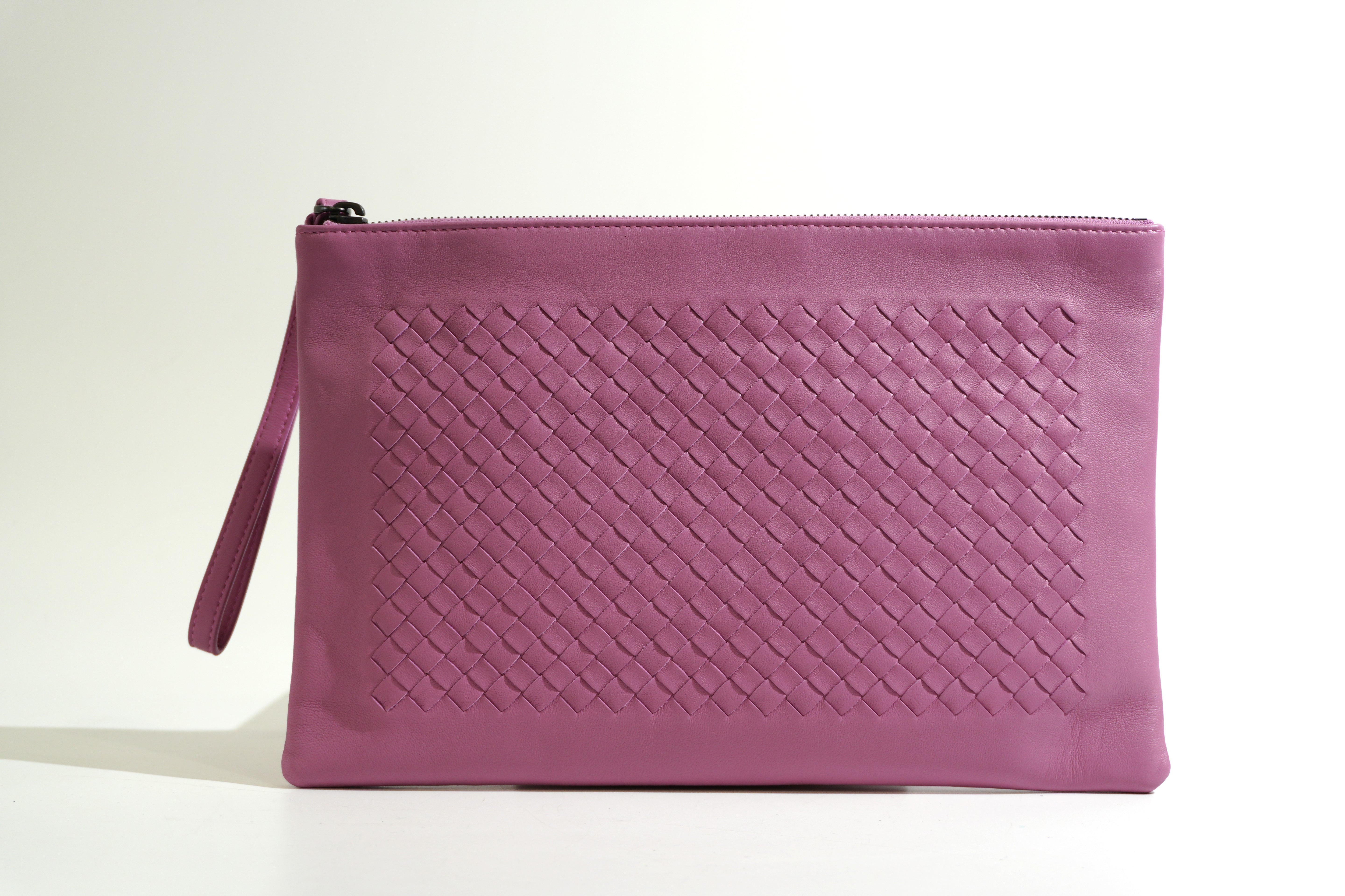 Pre-owned Bottega Intercciato Wrist Clutch Bag Purple