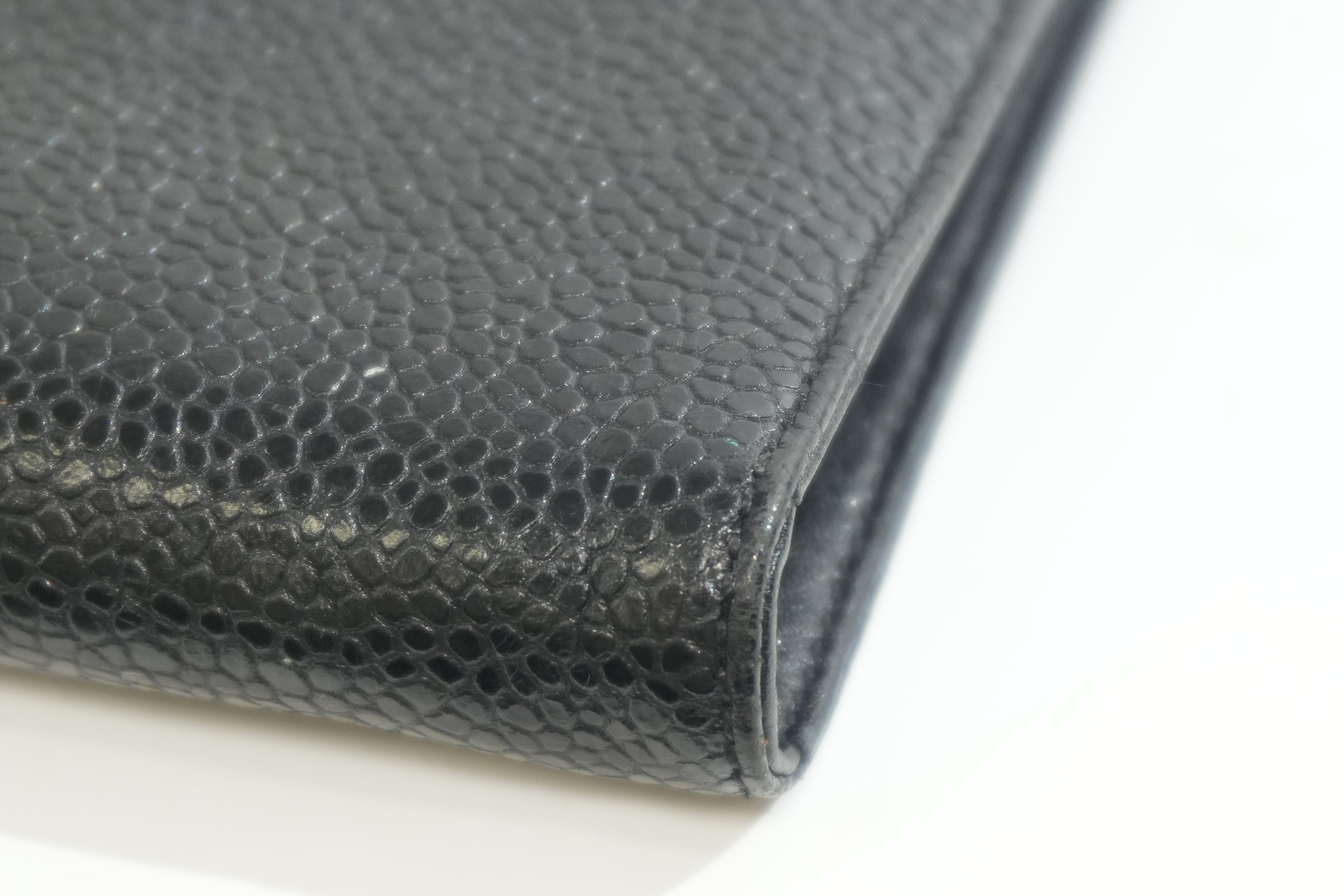 Pre-owned Chanel Caviar Skin Phone Holder Black