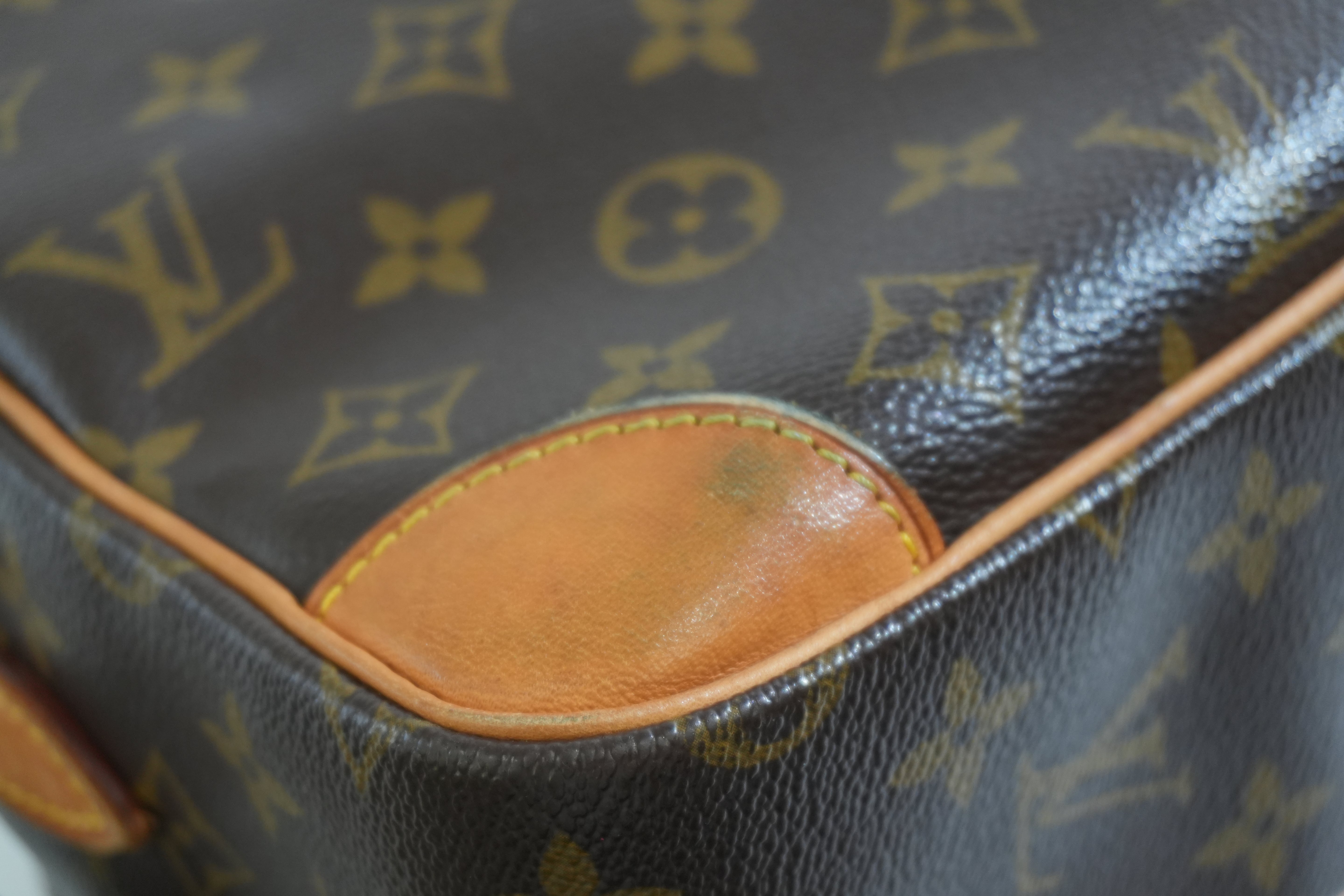 Pre-owned Louis Vuitton Monogram Nile Crossbody Bag
