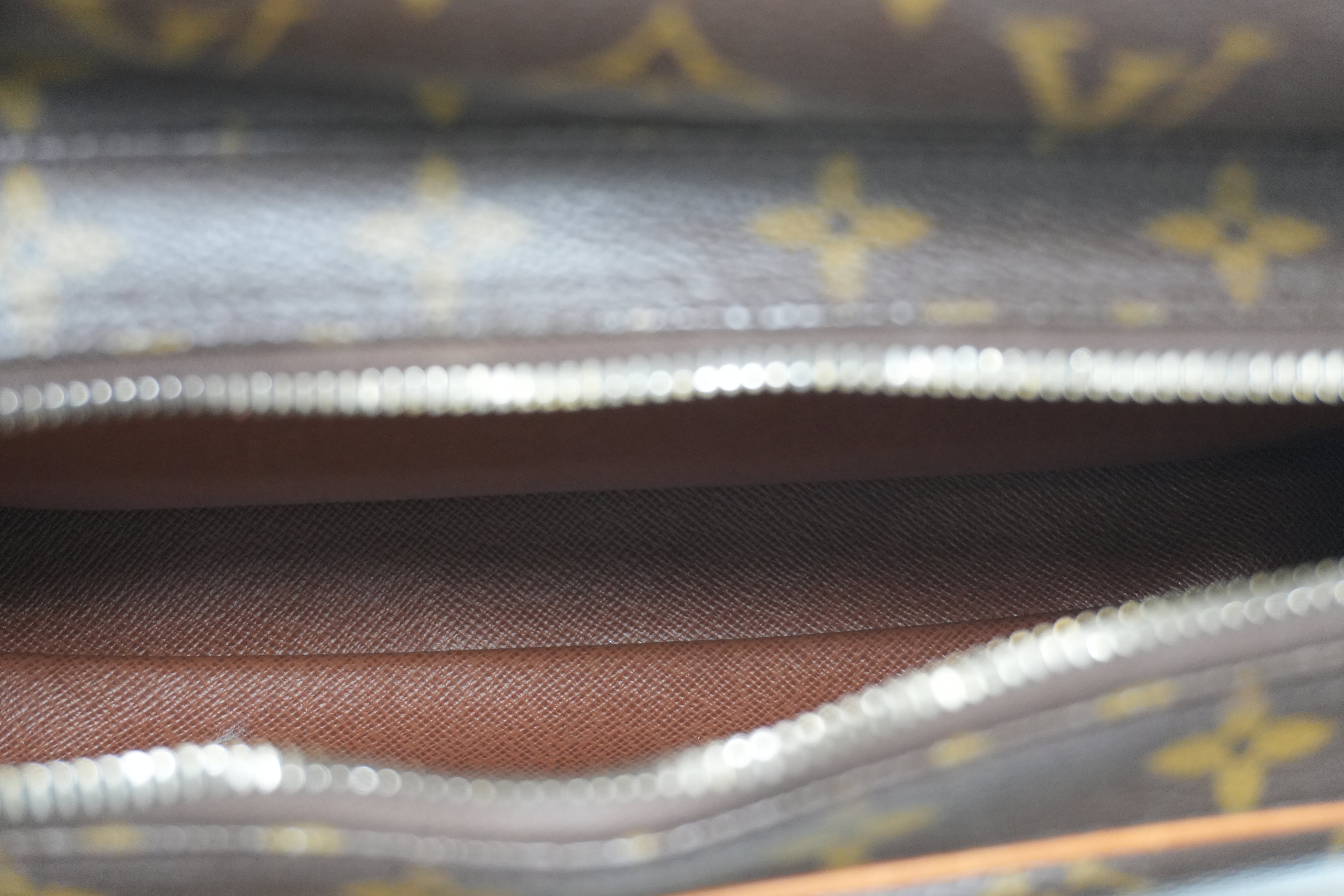 Pre-owned Louis Vuitton Monogram Nile Crossbody Bag