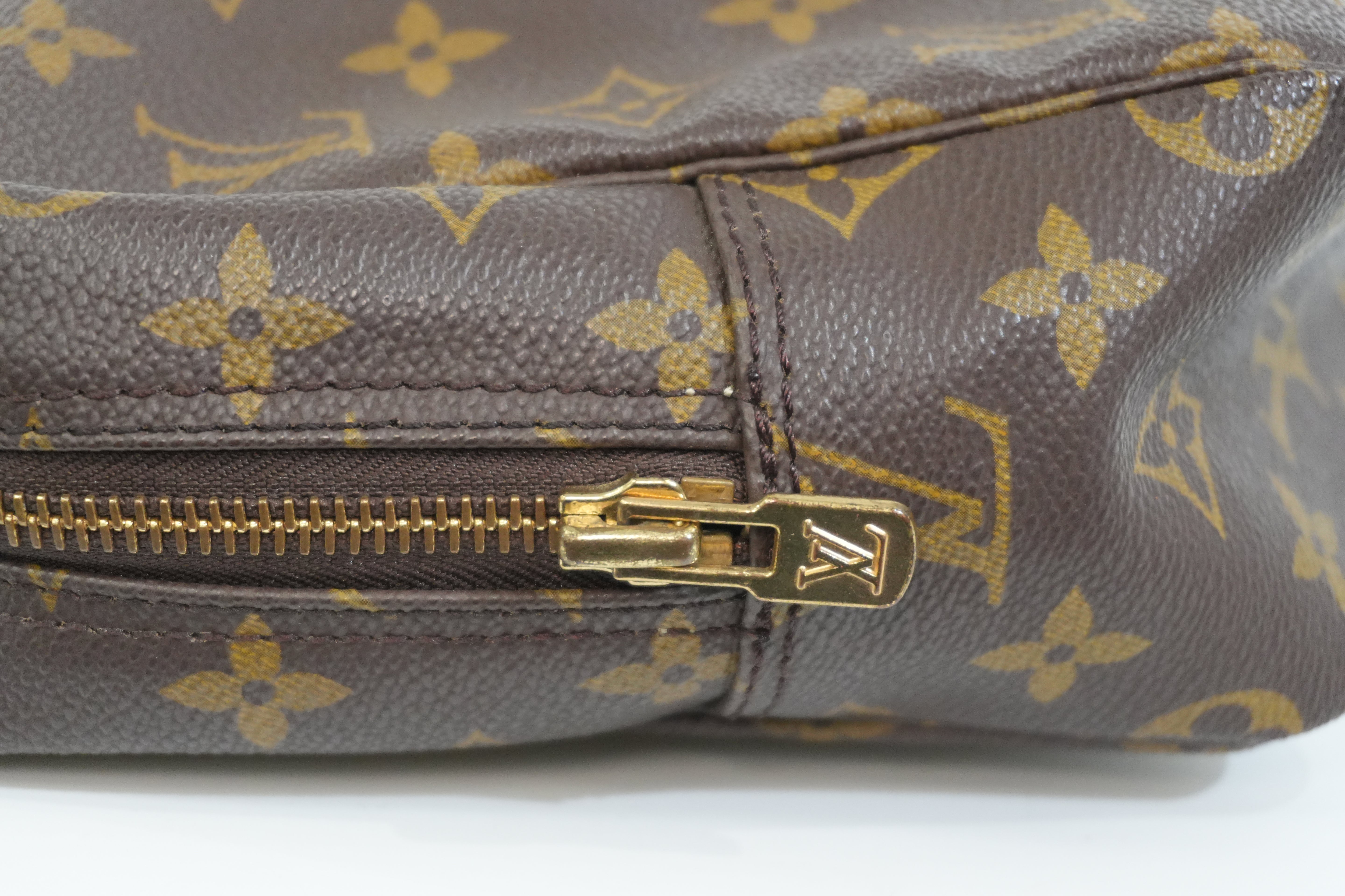 Pre-owned Louis Vuitton Monogram Trousse 28 Pouch