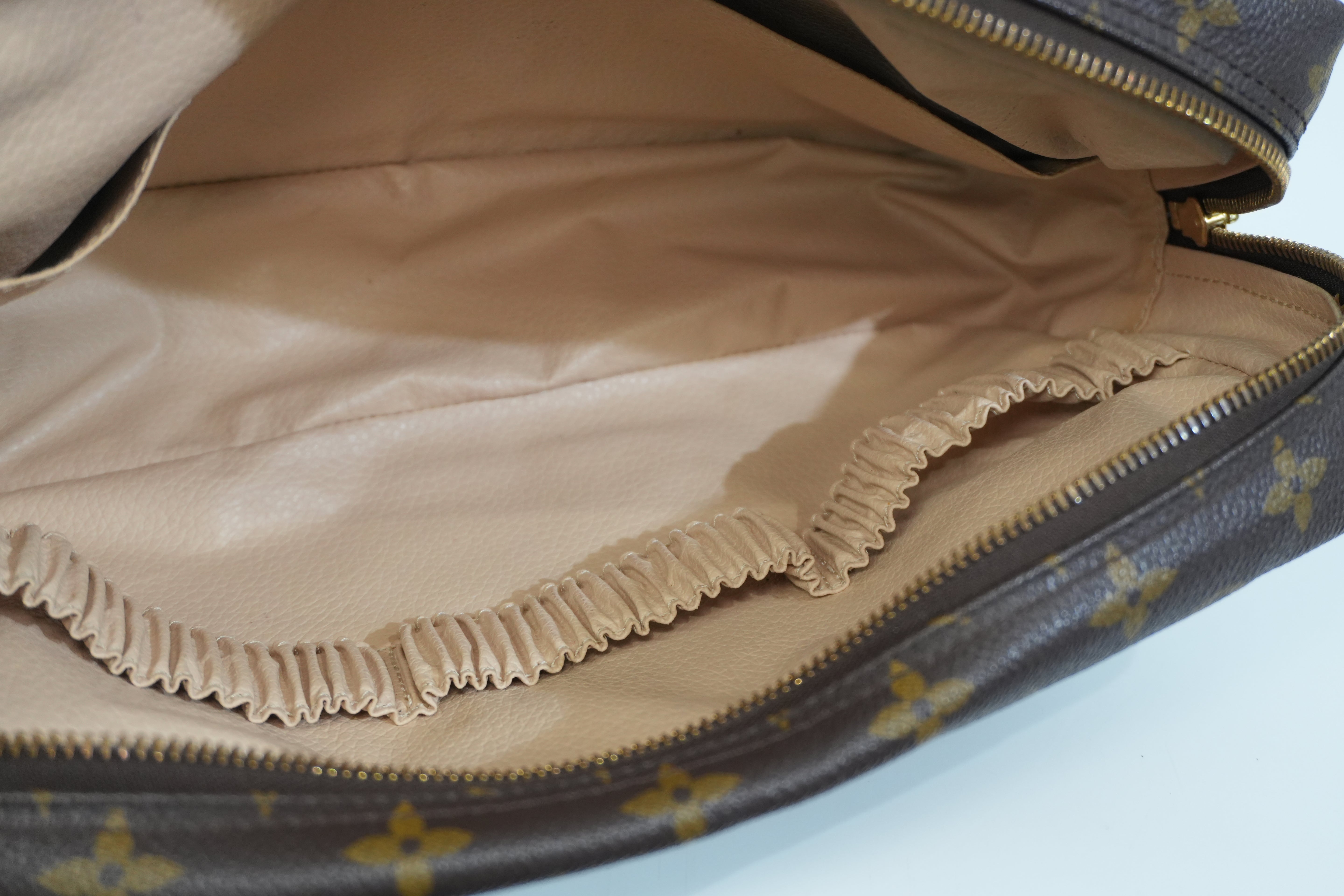 Pre-owned Louis Vuitton Monogram Trousse 28 Pouch