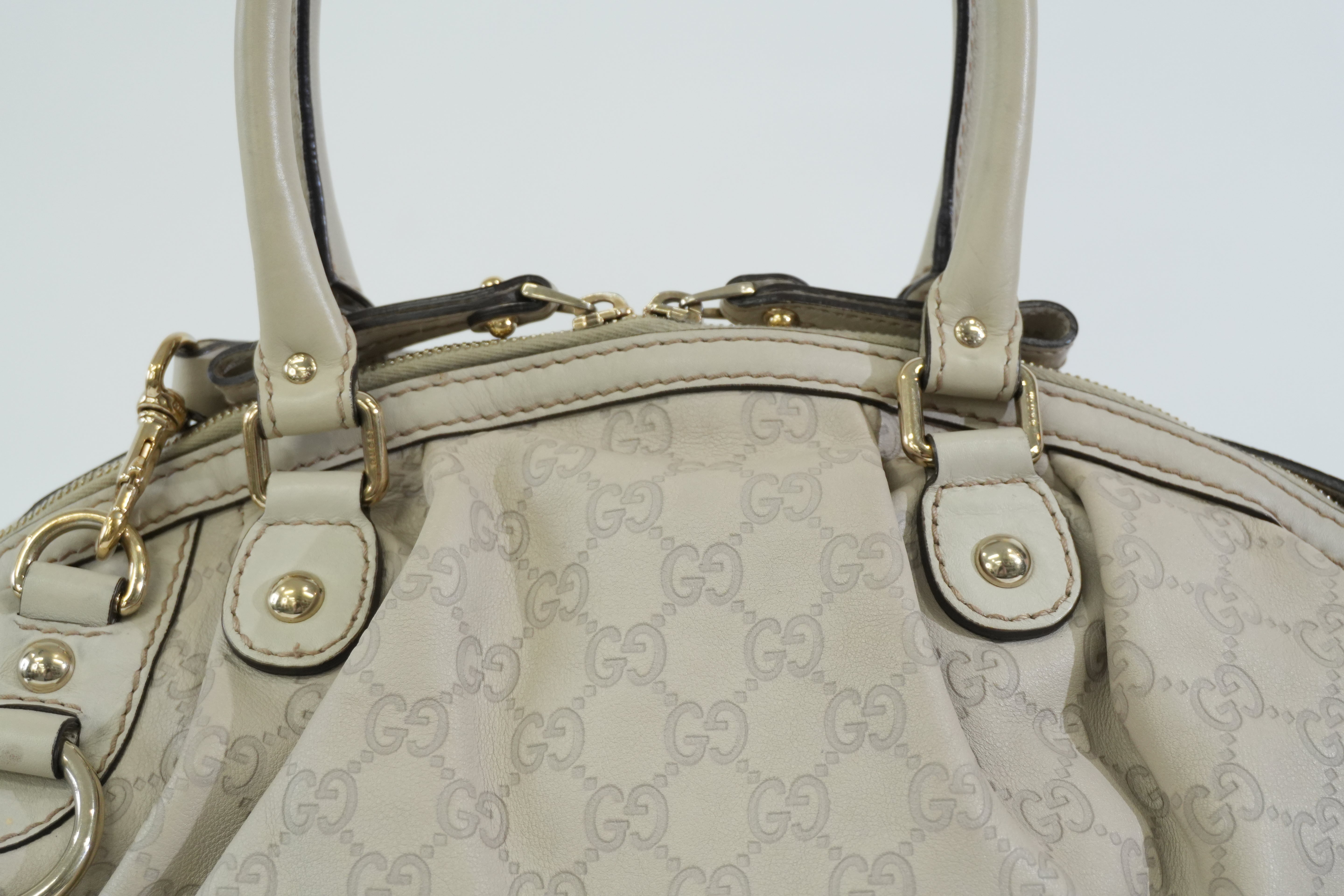 Pre-owned Gucci Two Way Sukey Shoulder Bag Ivory