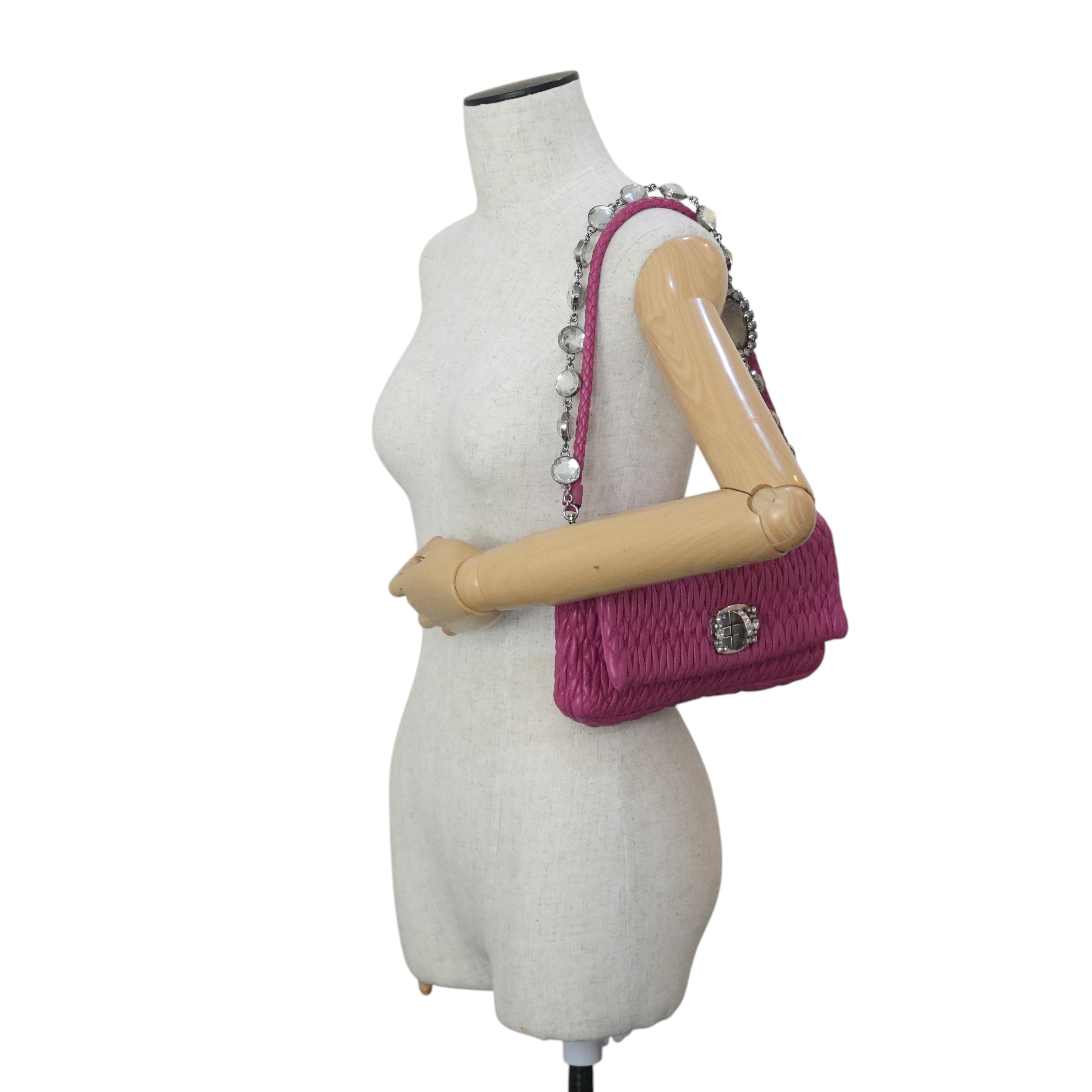 Pre-owned Miu Miu Metelasse Shoulder Bag Pink