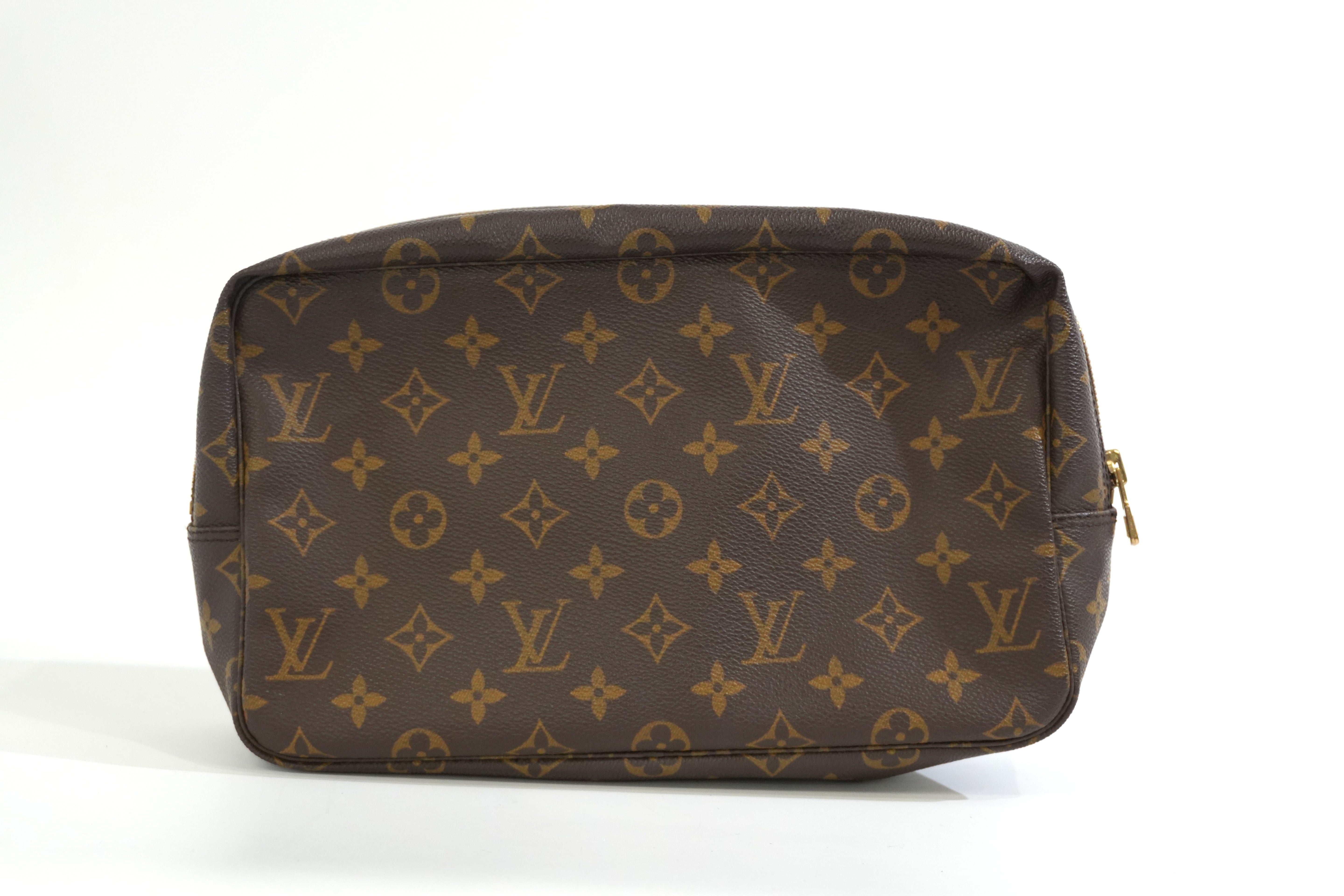Pre-owned Louis Vuitton Monogram Trousse 28 Pouch