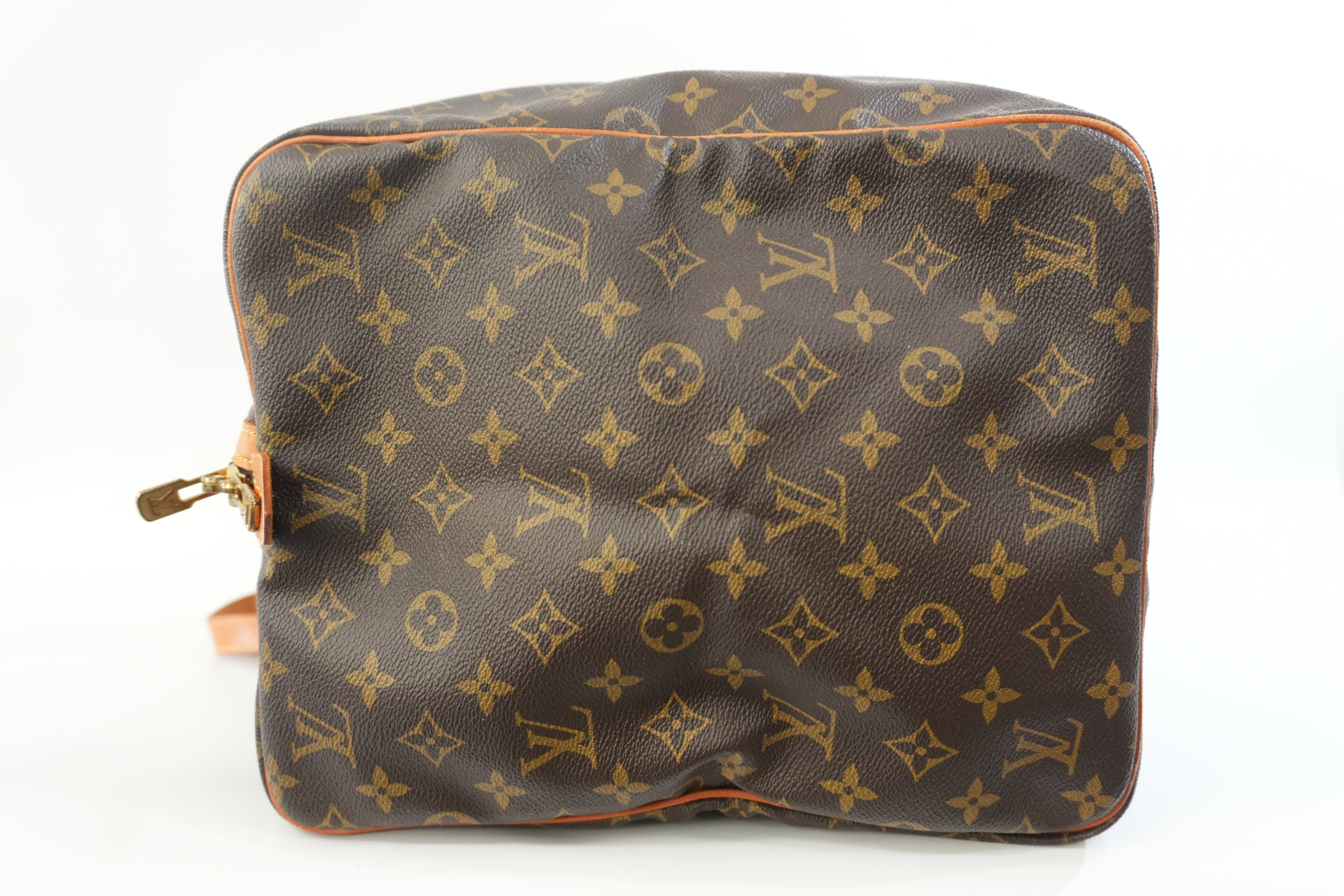 Pre-owned Louis Vuitton Monogram Sac Souple 55 Boston Bag