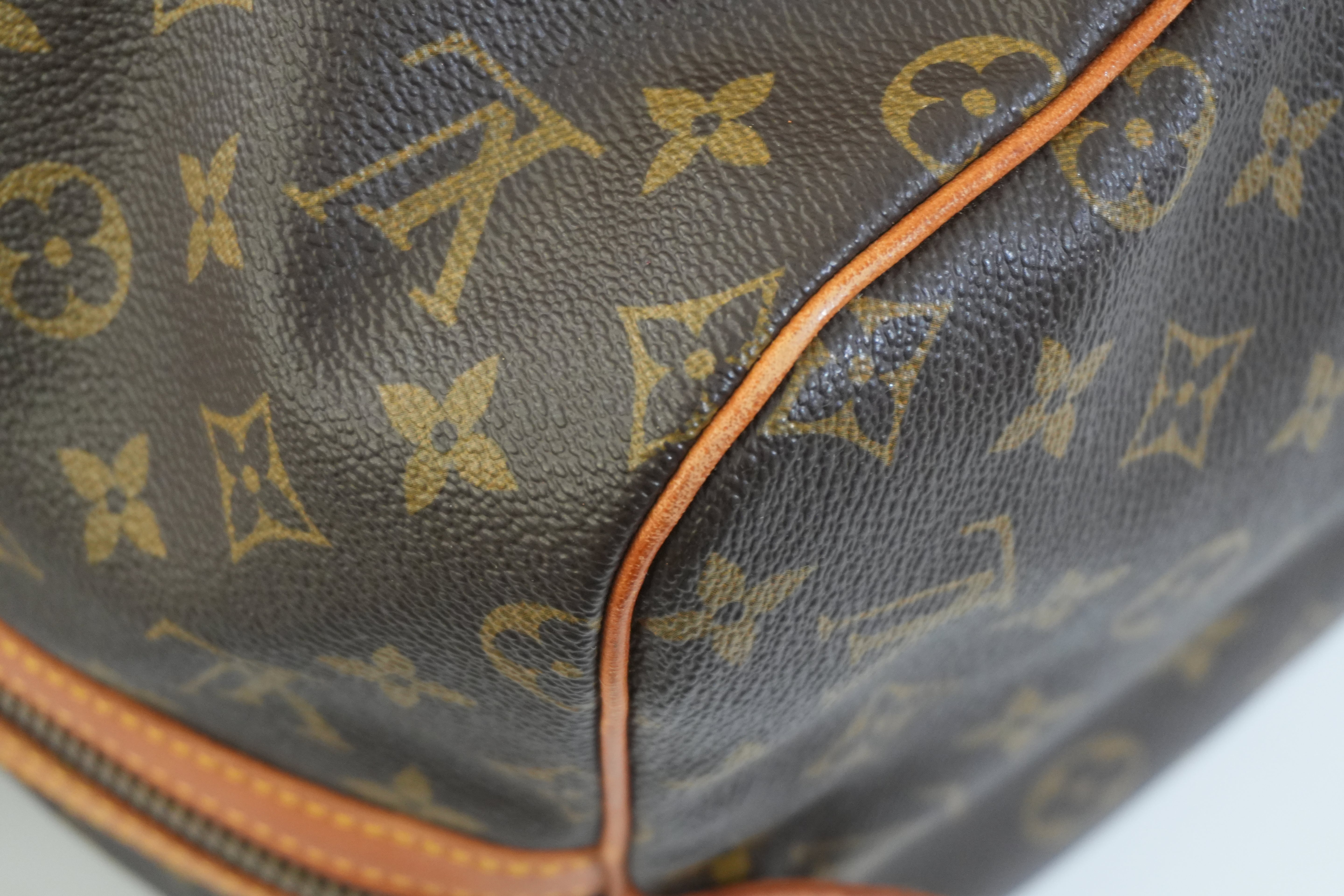 Pre-owned Louis Vuitton Monogram Sac Souple 55 Boston Bag