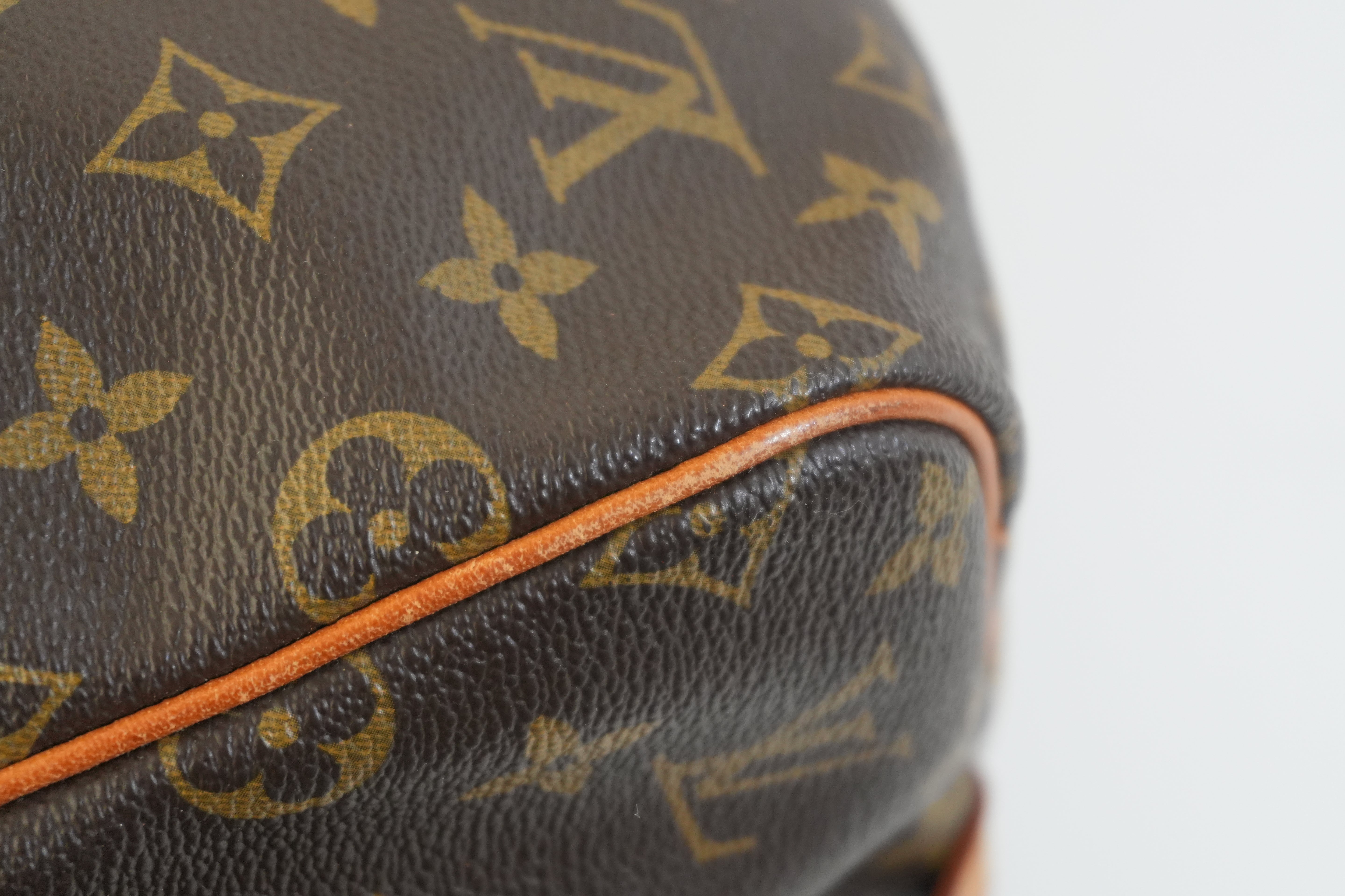 Pre-owned Louis Vuitton Monogram Sac Souple 55 Boston Bag