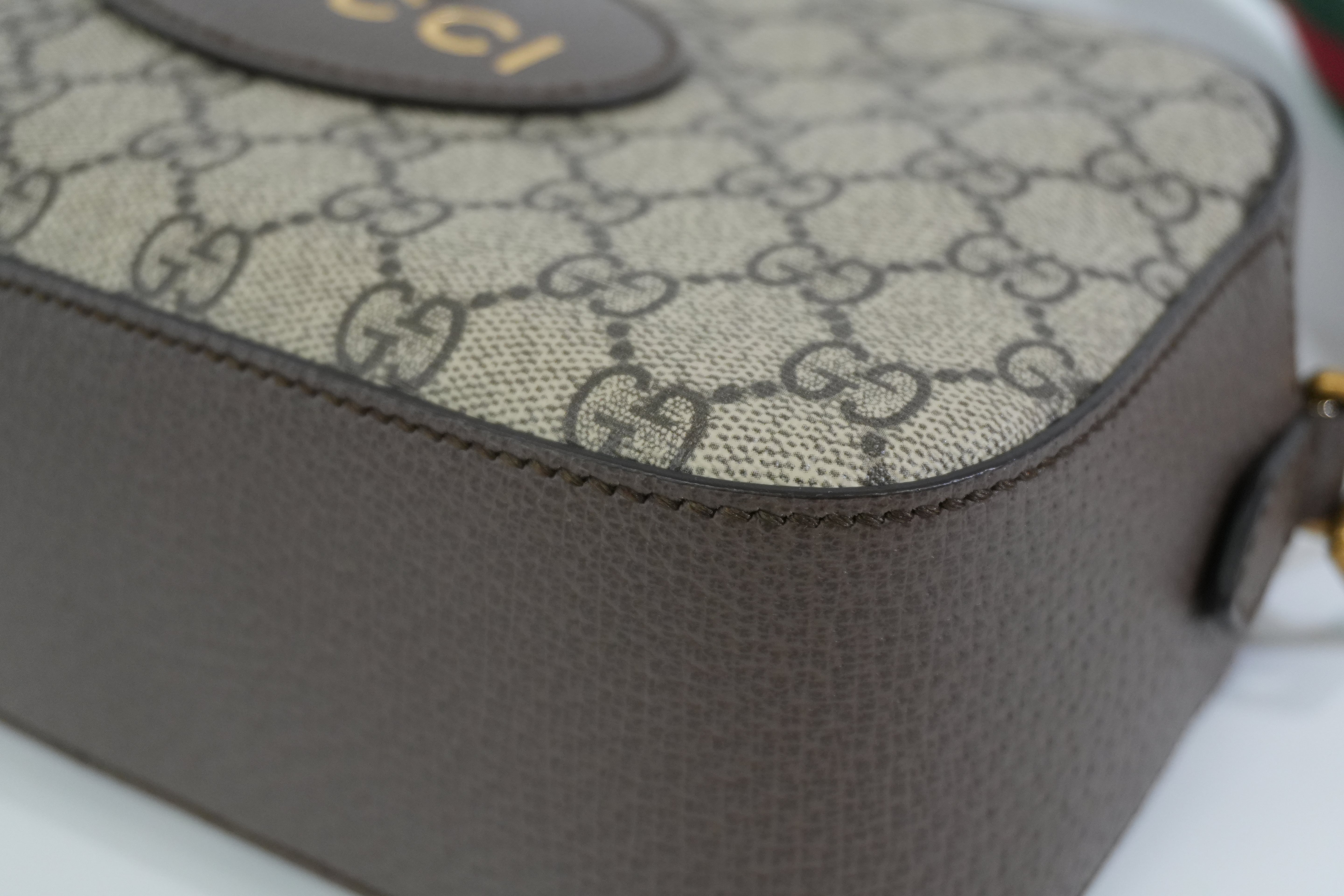 Pre-owned Gucci Neo Supreme Shoulder Bag Brown