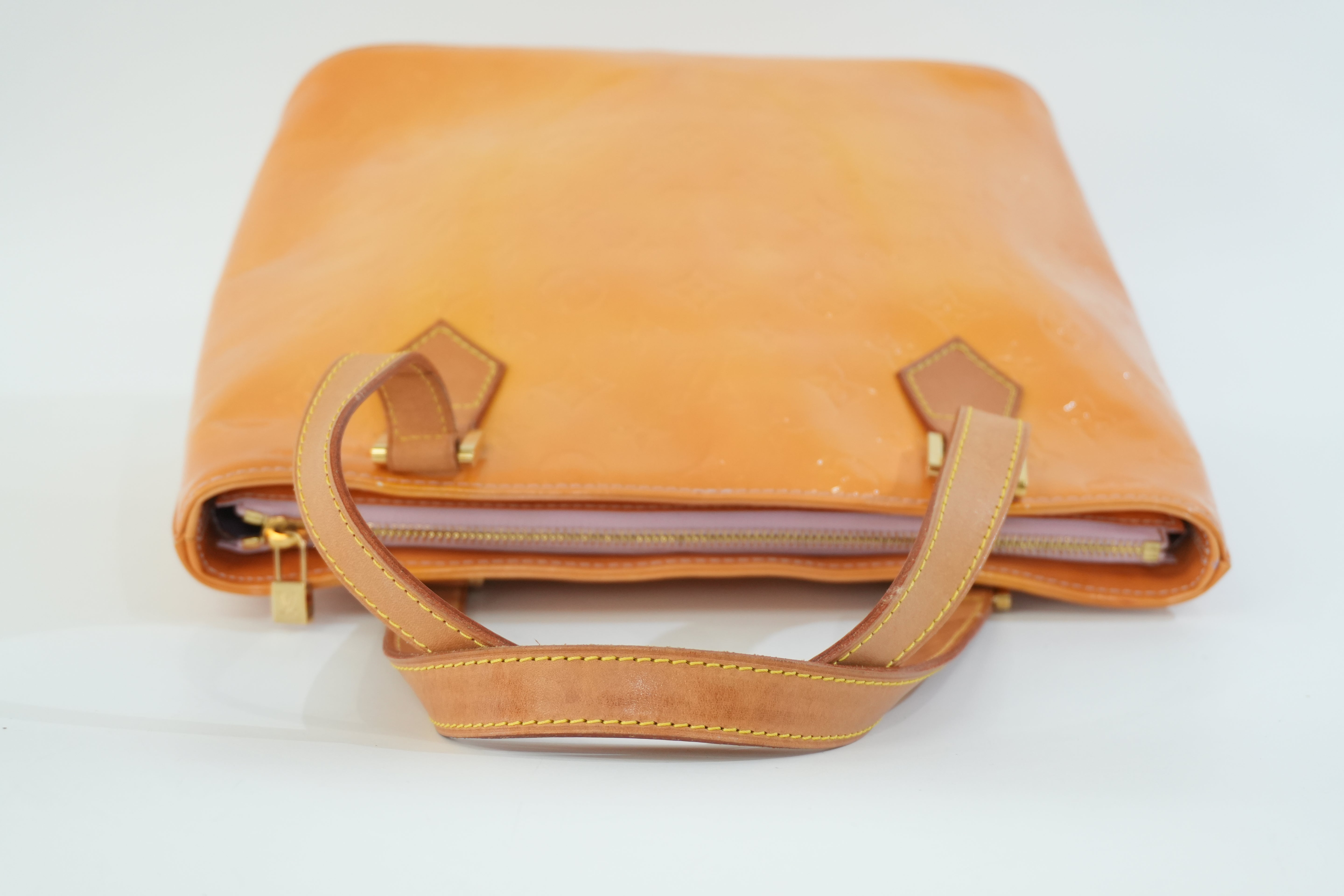 Pre-owned Louis Vuitton Vernis Houston Handbag Yellow