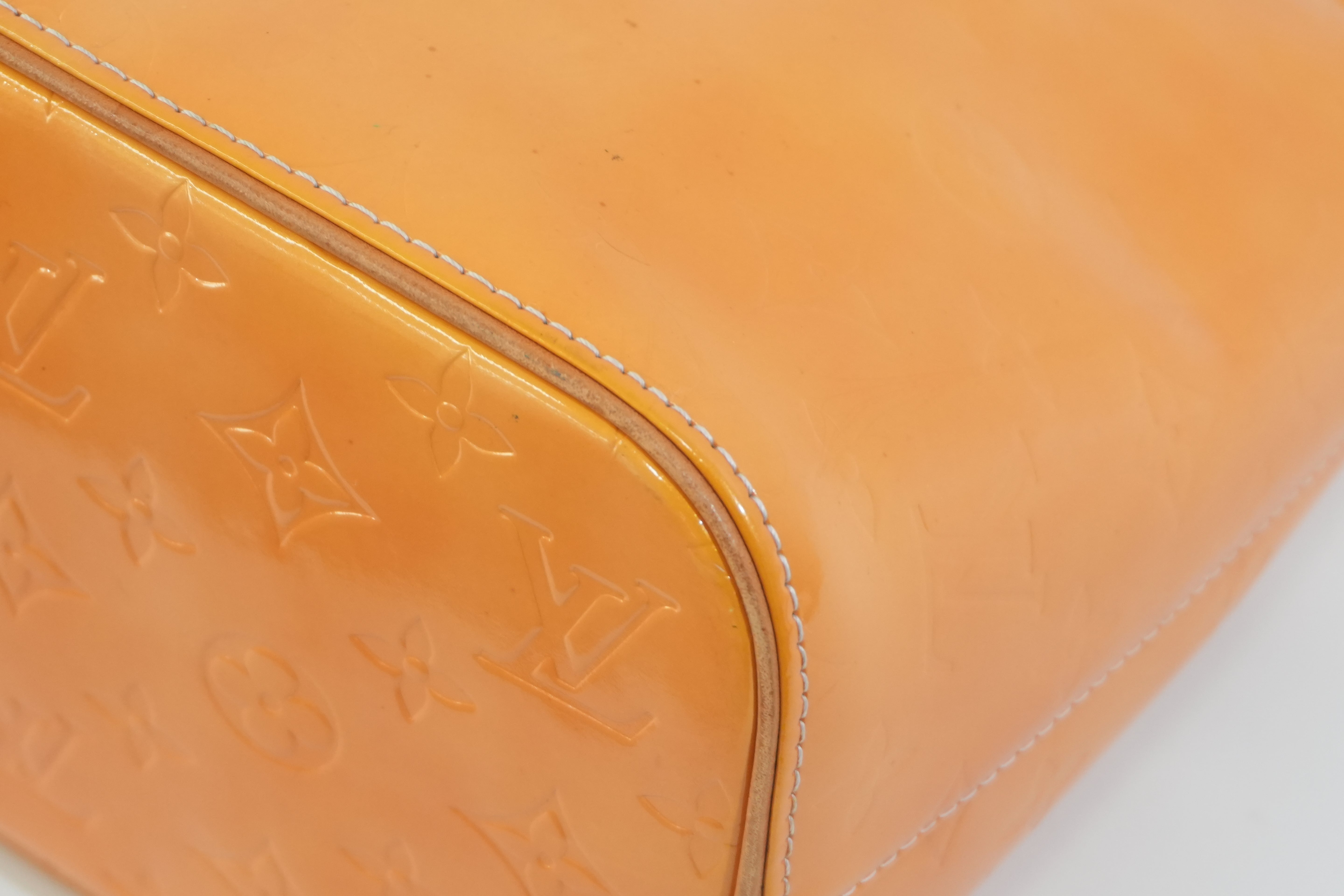 Pre-owned Louis Vuitton Vernis Houston Handbag Yellow