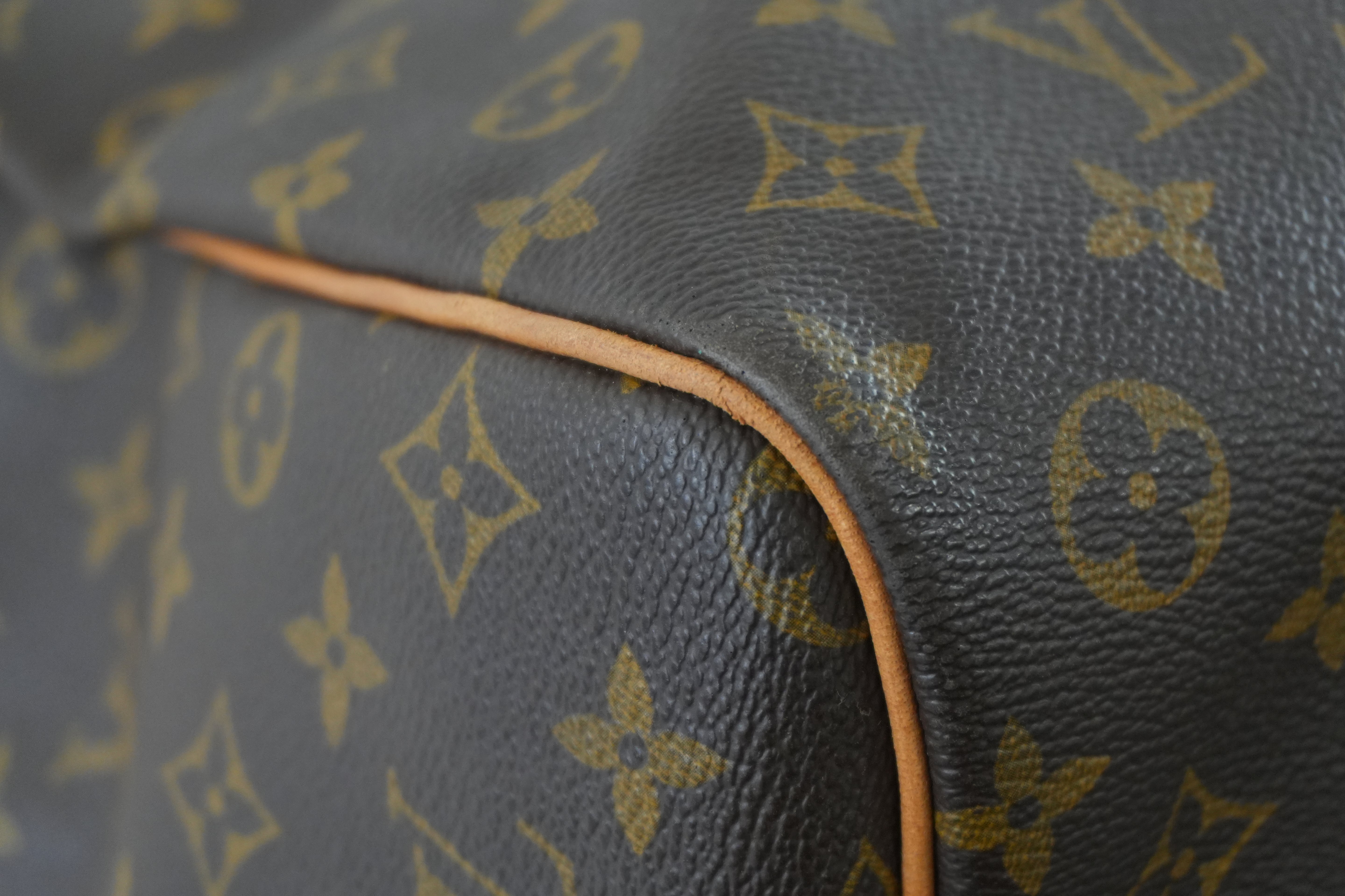 Pre-owned Louis Vuitton Monogram Keepall 60 Bandouliere