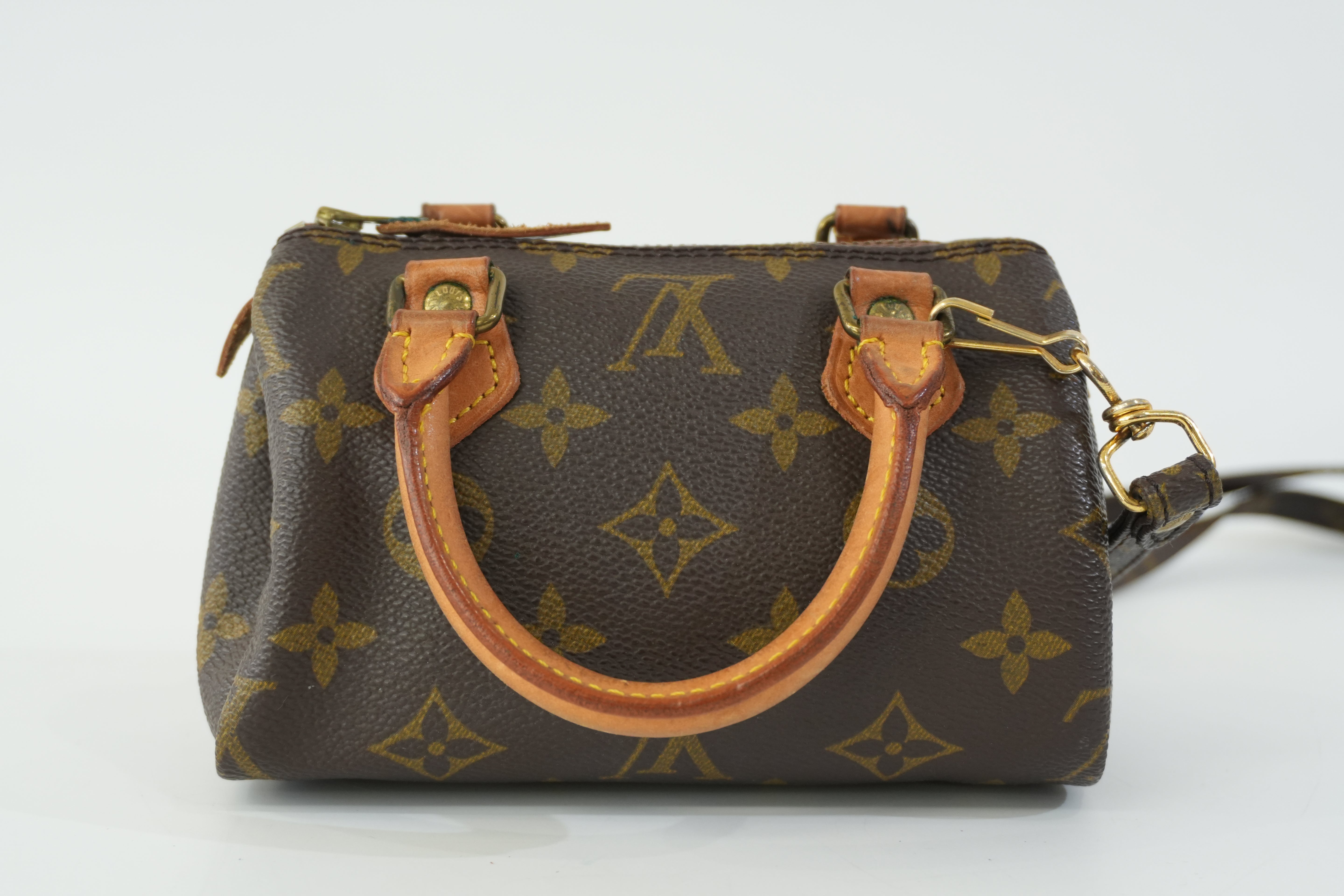 Pre-owned Louis Vuitton Monogram Mini Speedy with Strap