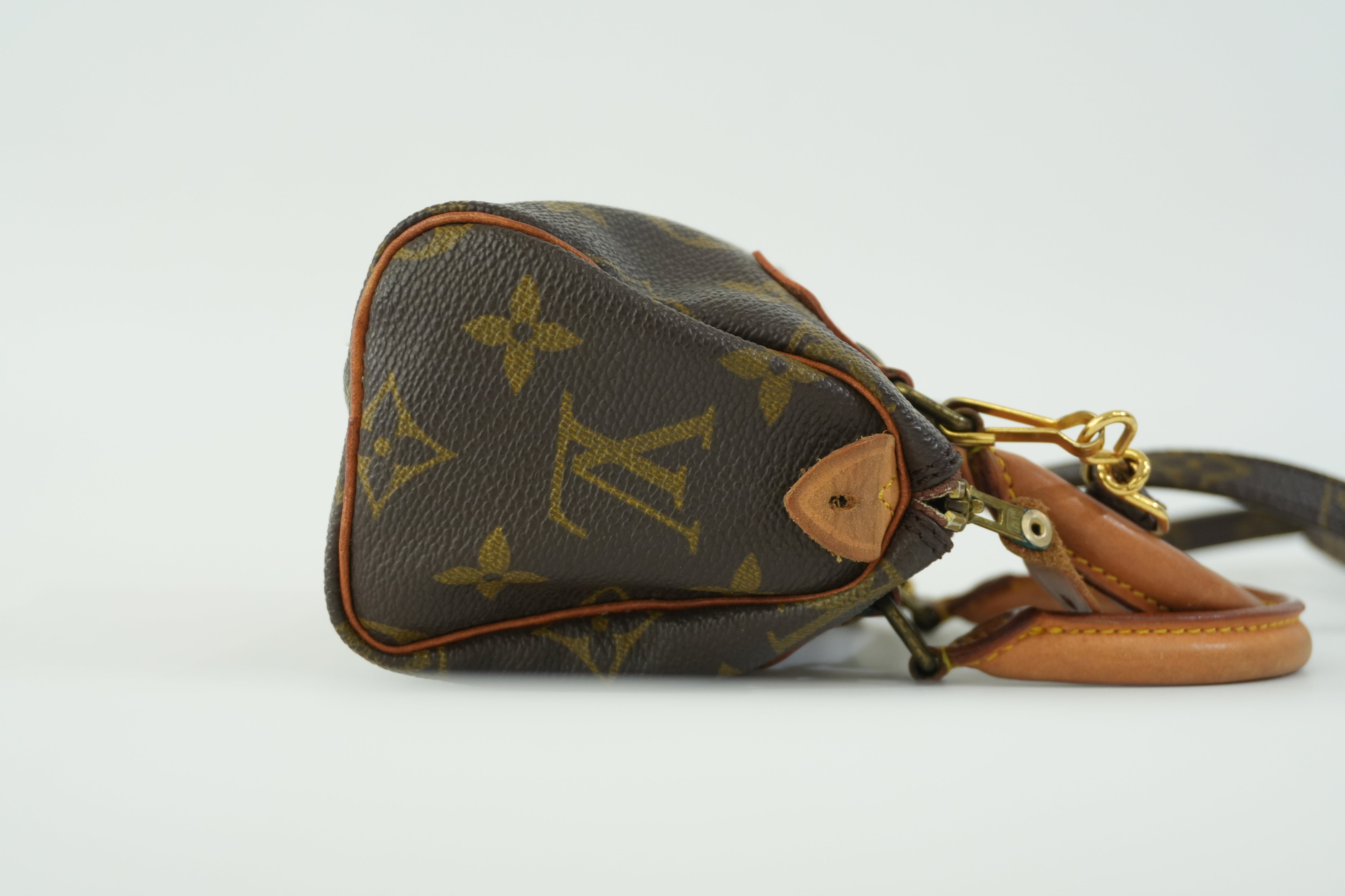 Pre-owned Louis Vuitton Monogram Mini Speedy with Strap