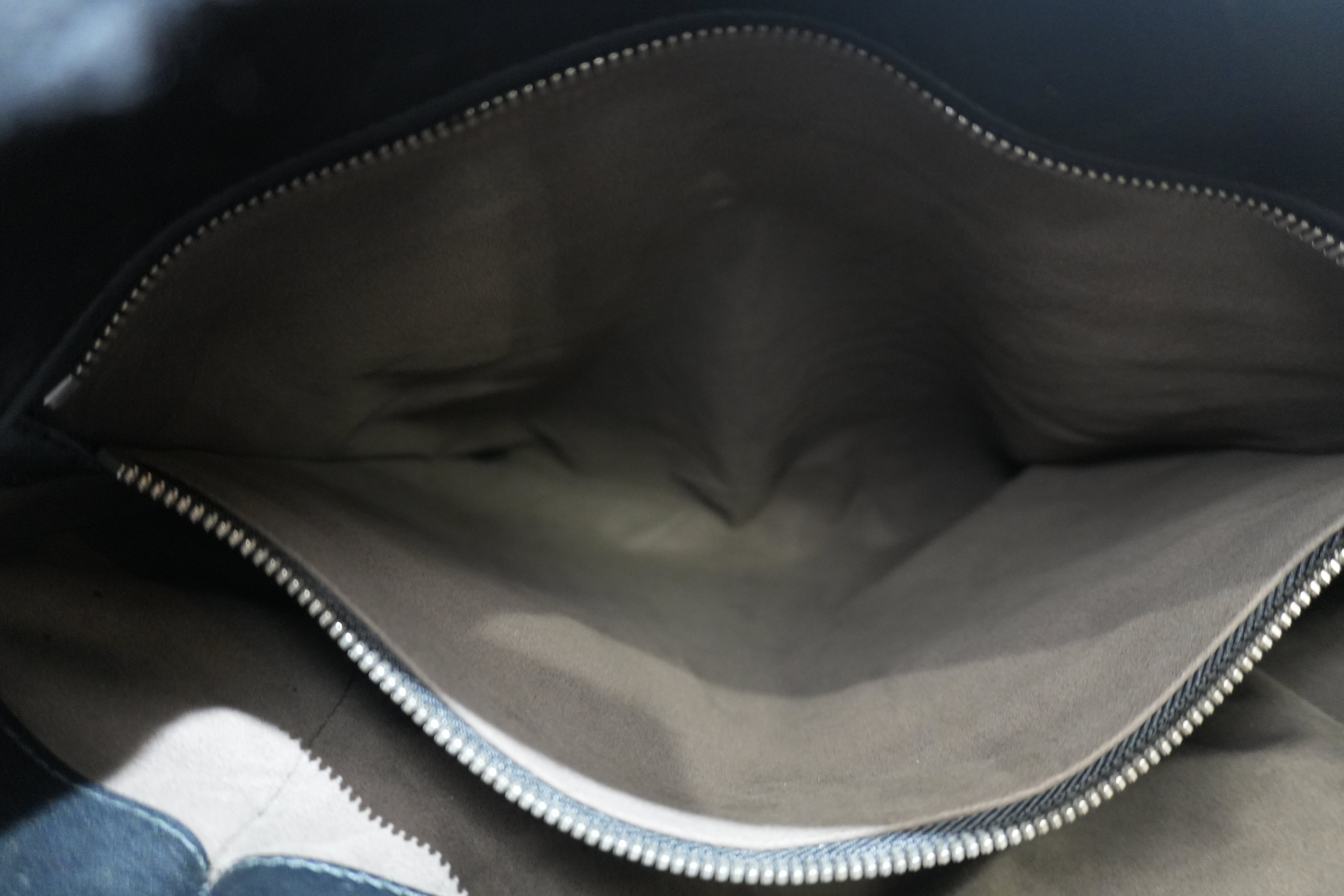 Pre-owned Gucci Two Way Kaleido Vertical Tote Bag Brown