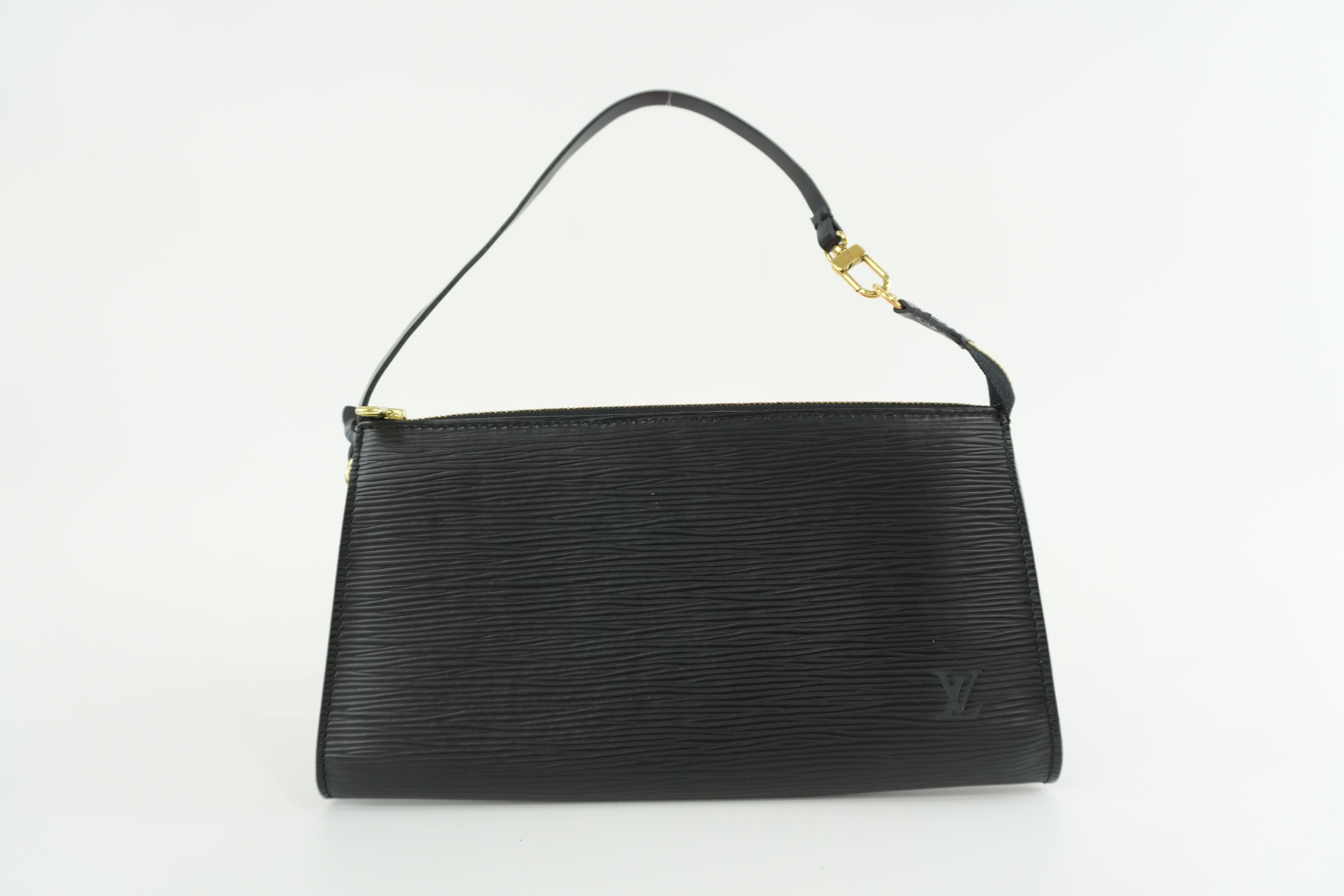 Louis Vuitton Epi Pochette Accessories Black Used