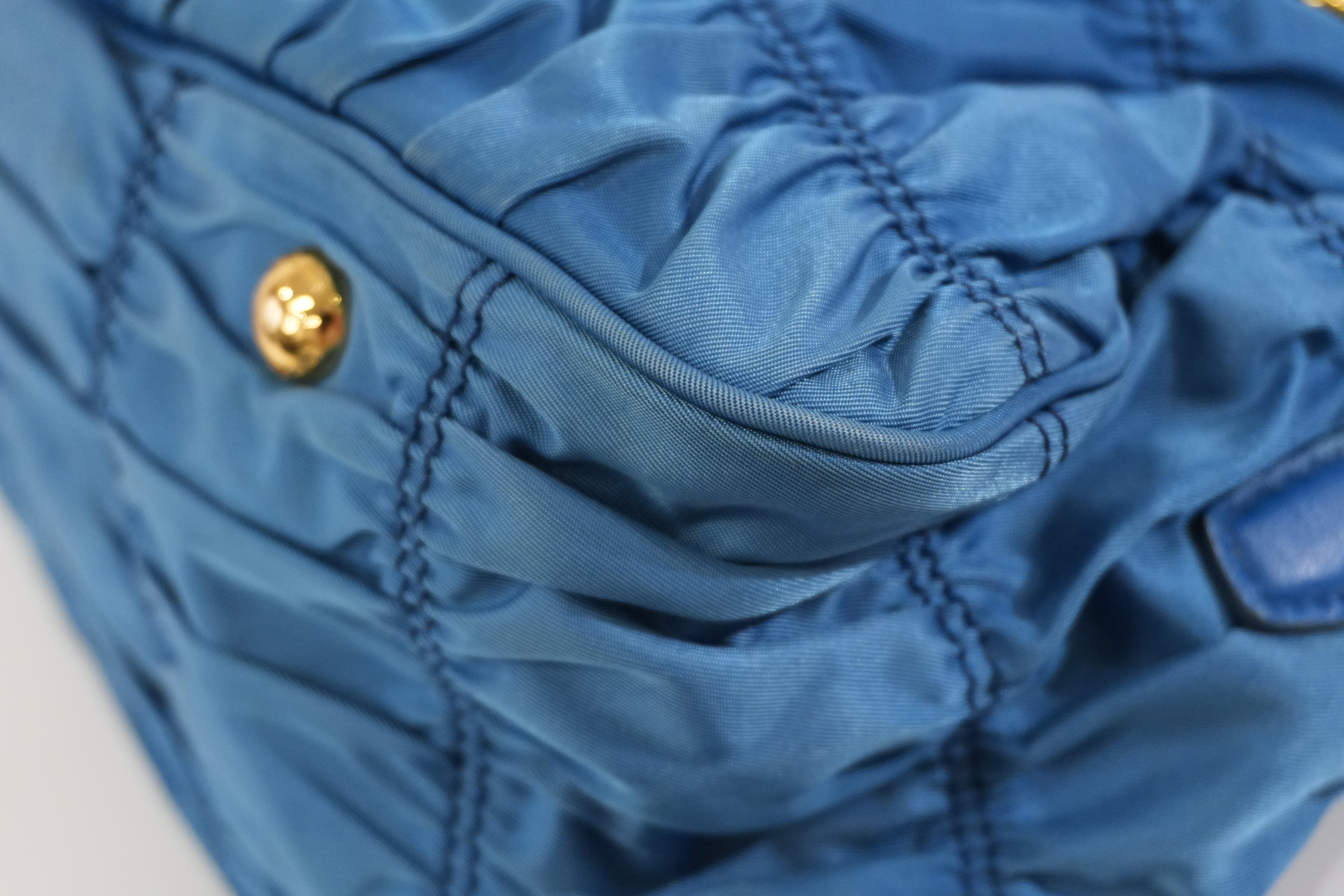 Pre-owned Prada Tessuto Gaufre Shoulder Bag Blue