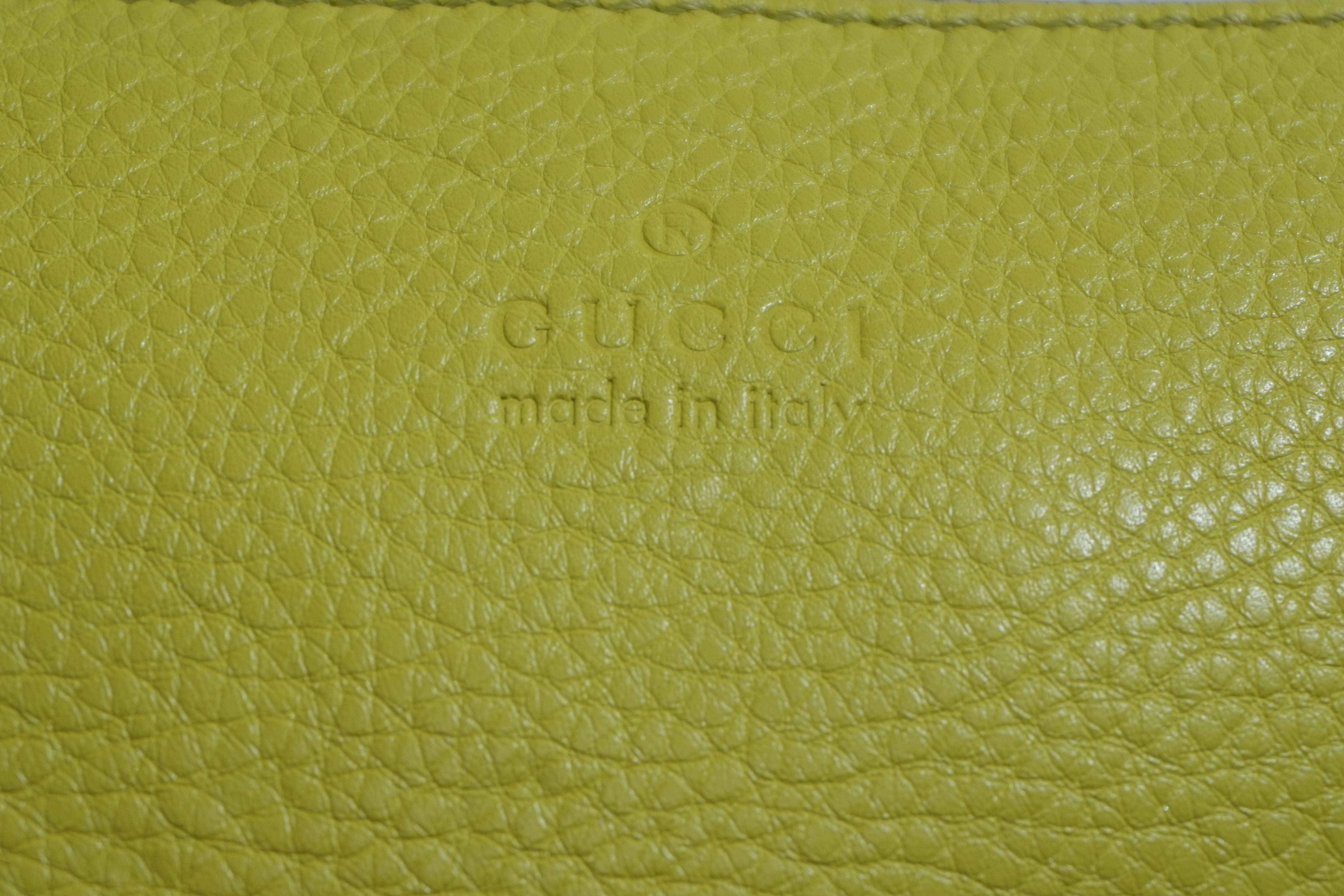 Pre-owned Gucci Bamboo Clutch Bag Neon Green