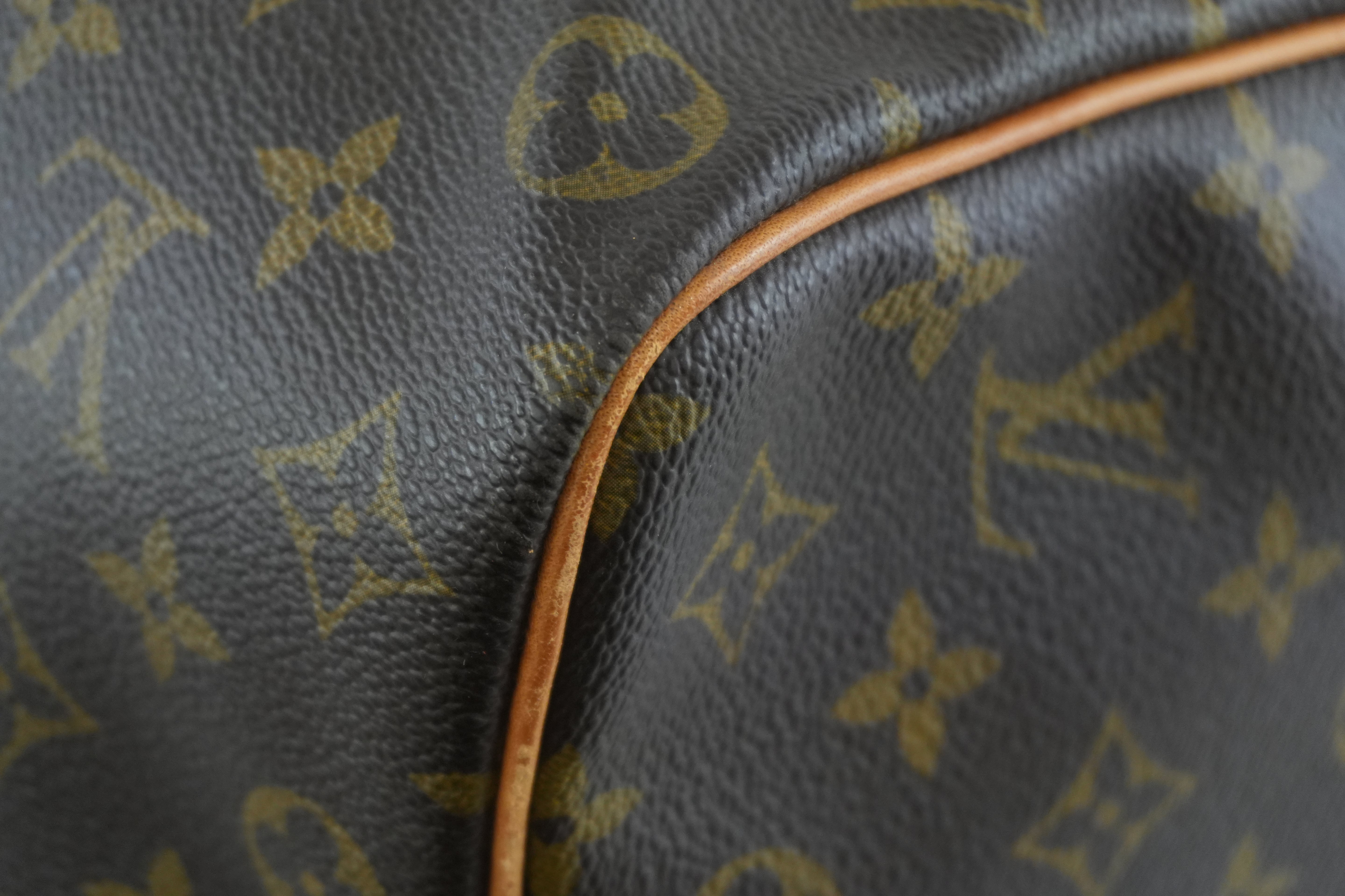 Louis Vuitton Monogram Keepall 50 Duffle Bag Used