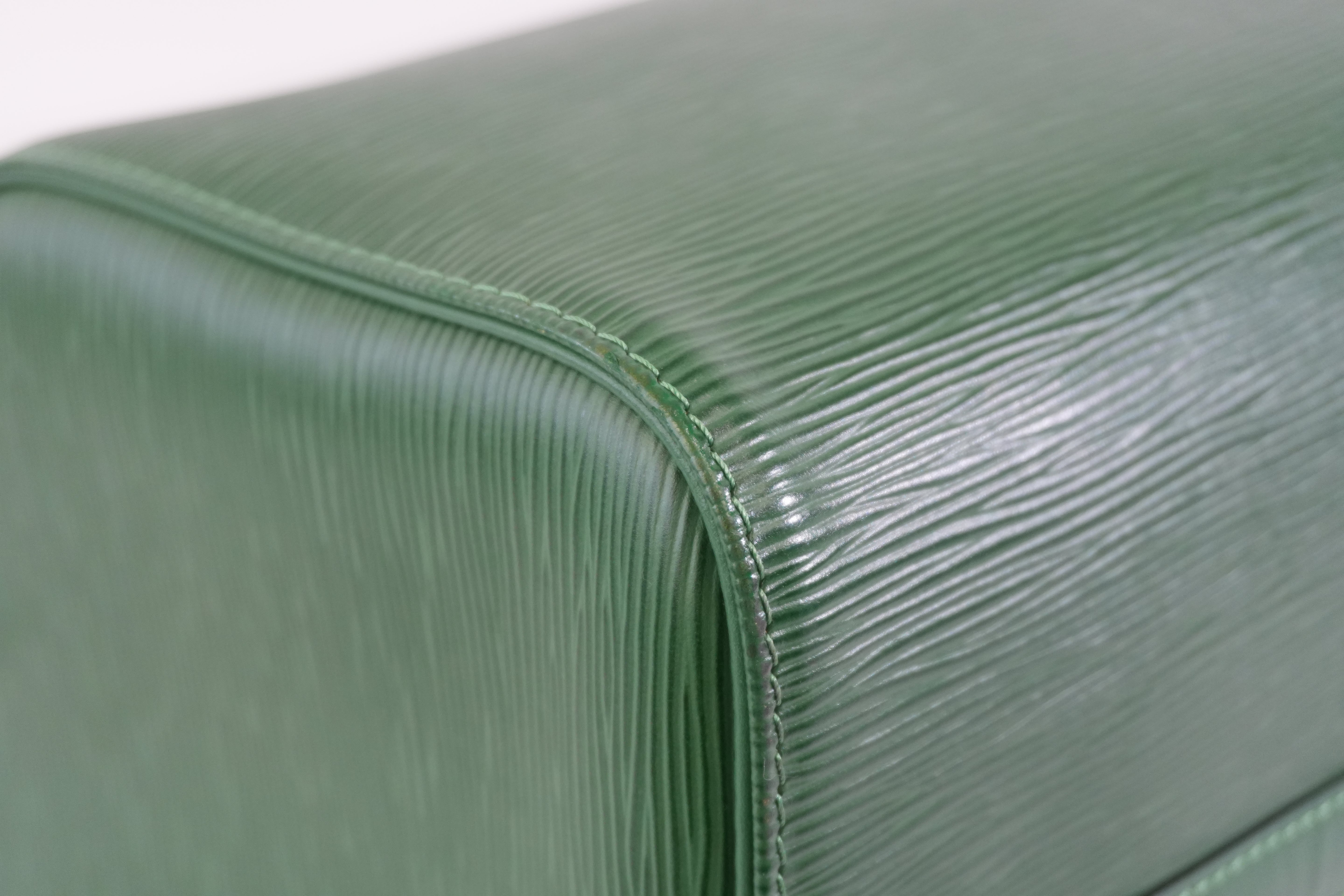 Pre-Owned Louis Vuitton Epi Speedy 35 Handbag/Green