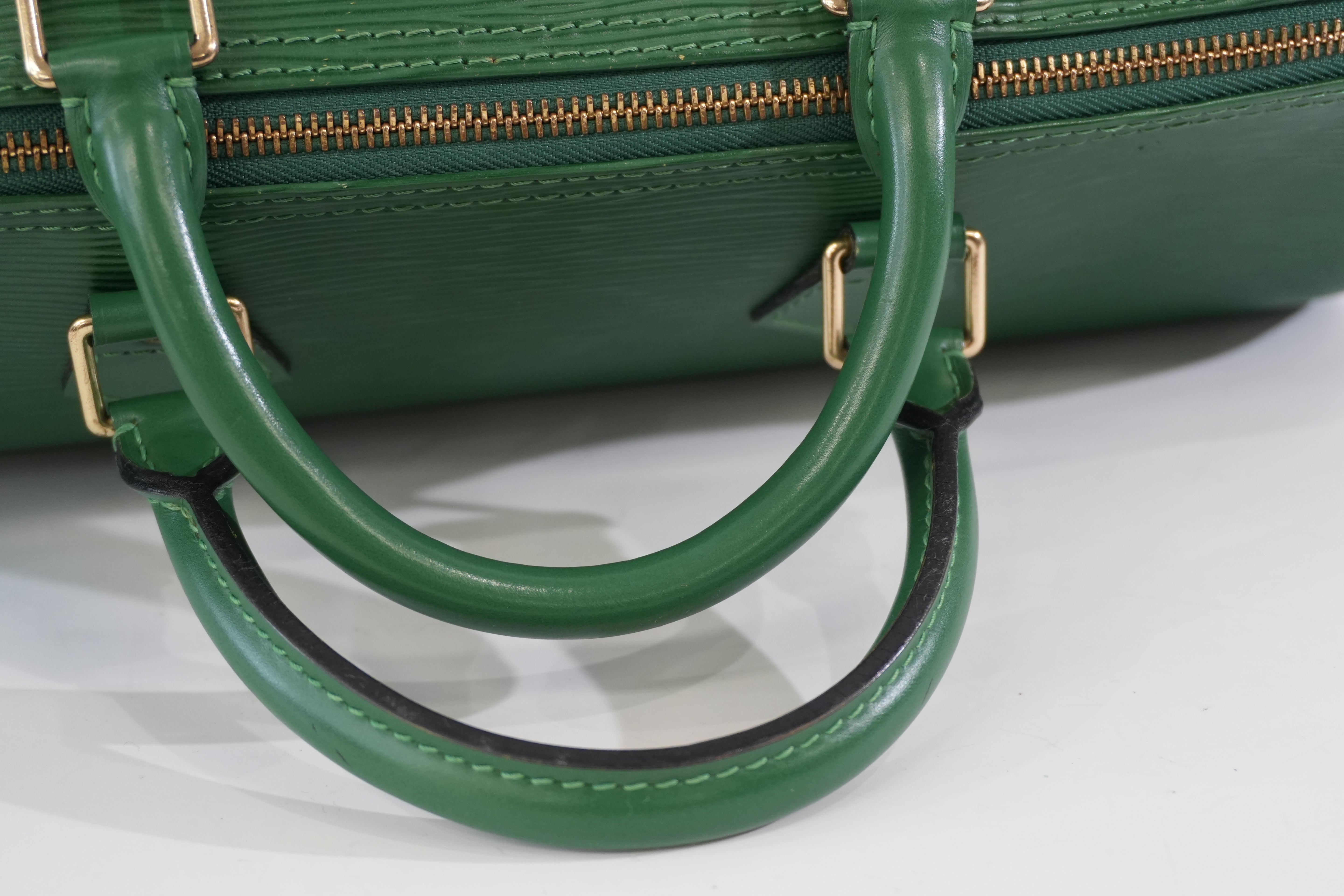 Pre-Owned Louis Vuitton Epi Speedy 35 Handbag/Green