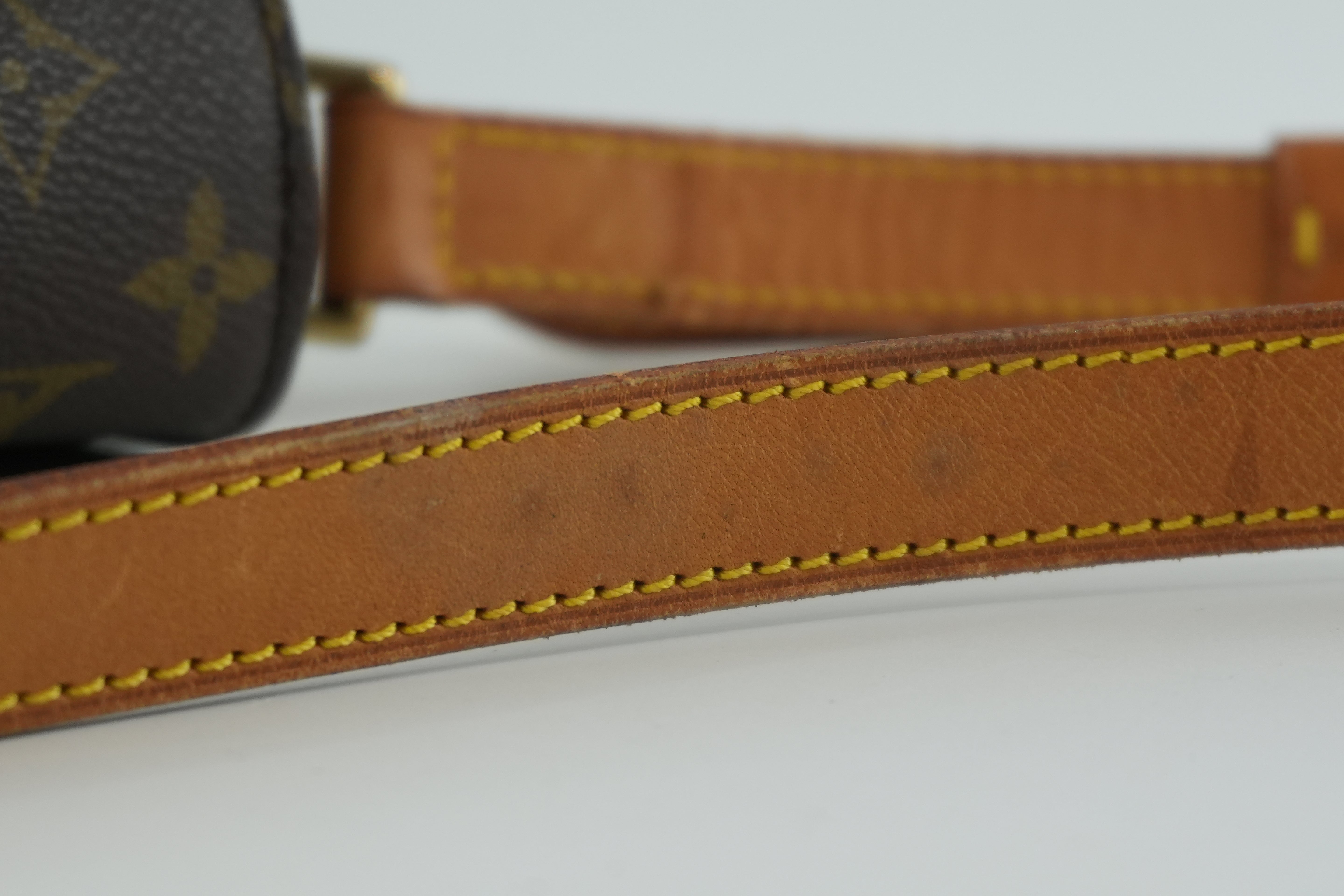 Pre-owned Louis Vuitton Monogram Saint Cloud GM Shoulder Bag