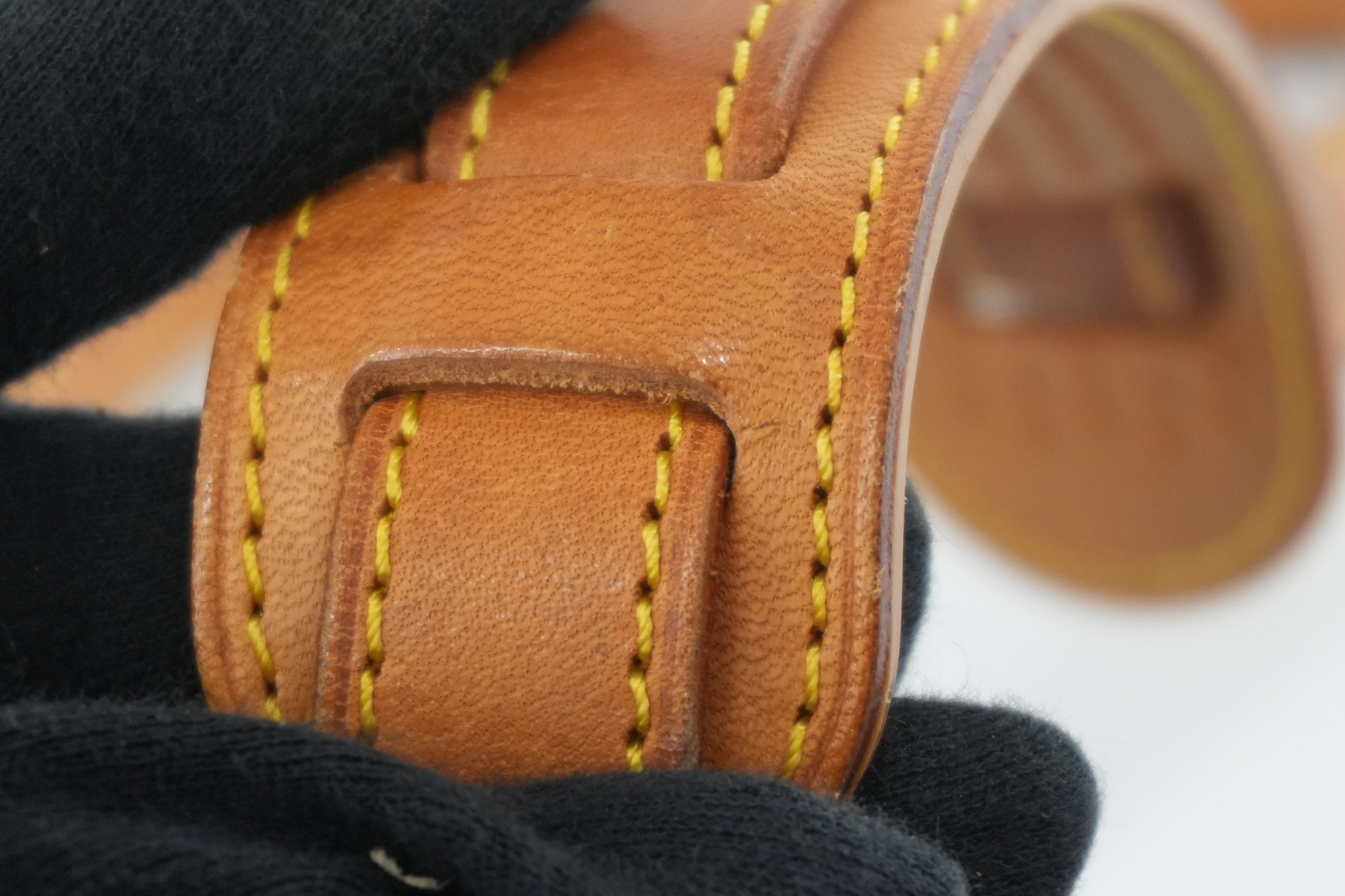 Pre-owned Louis Vuitton Monogram Saint Cloud GM Shoulder Bag