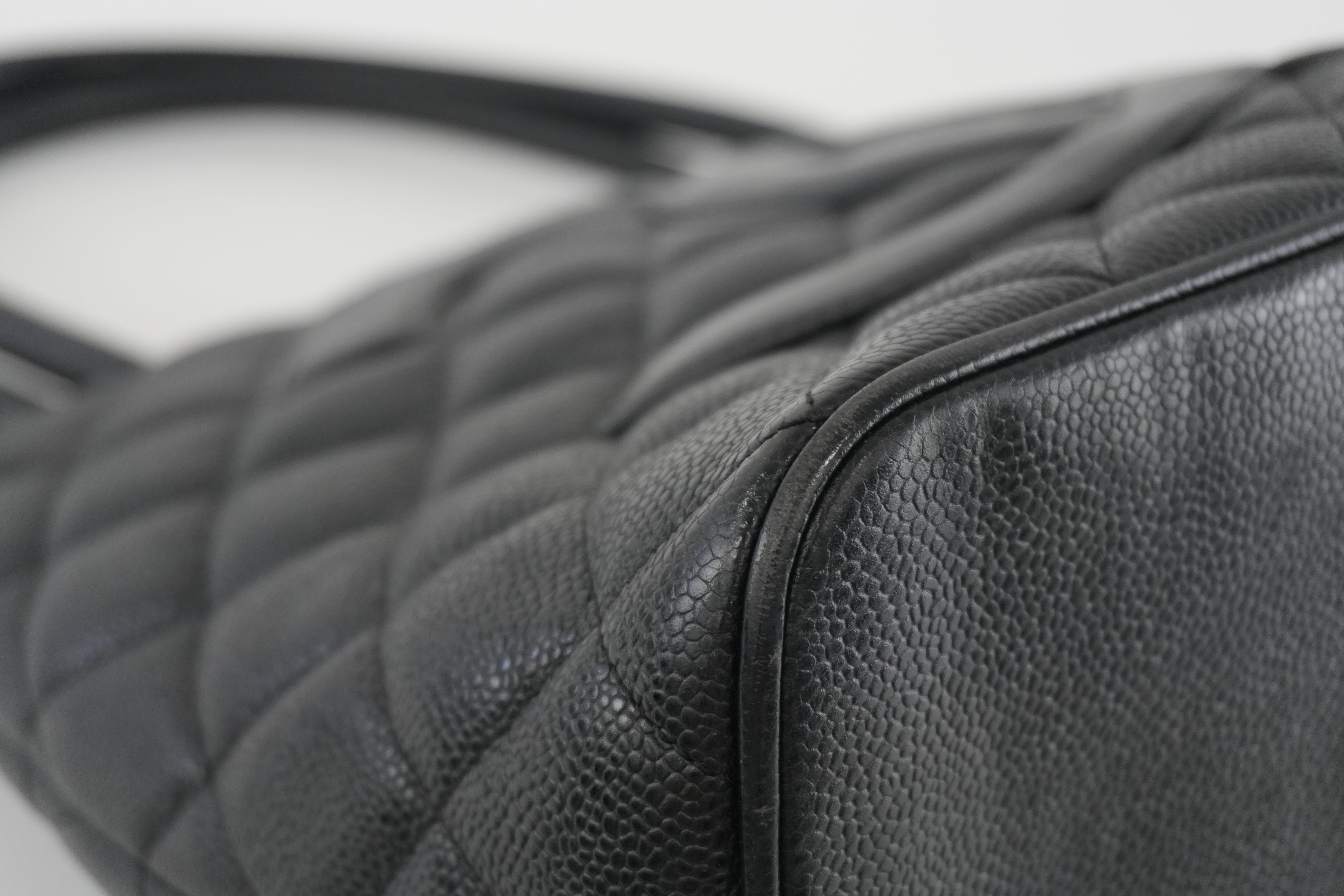 Pre-owned Chanel Medallion Caviar Tote Bag Silver Hardware Black Used