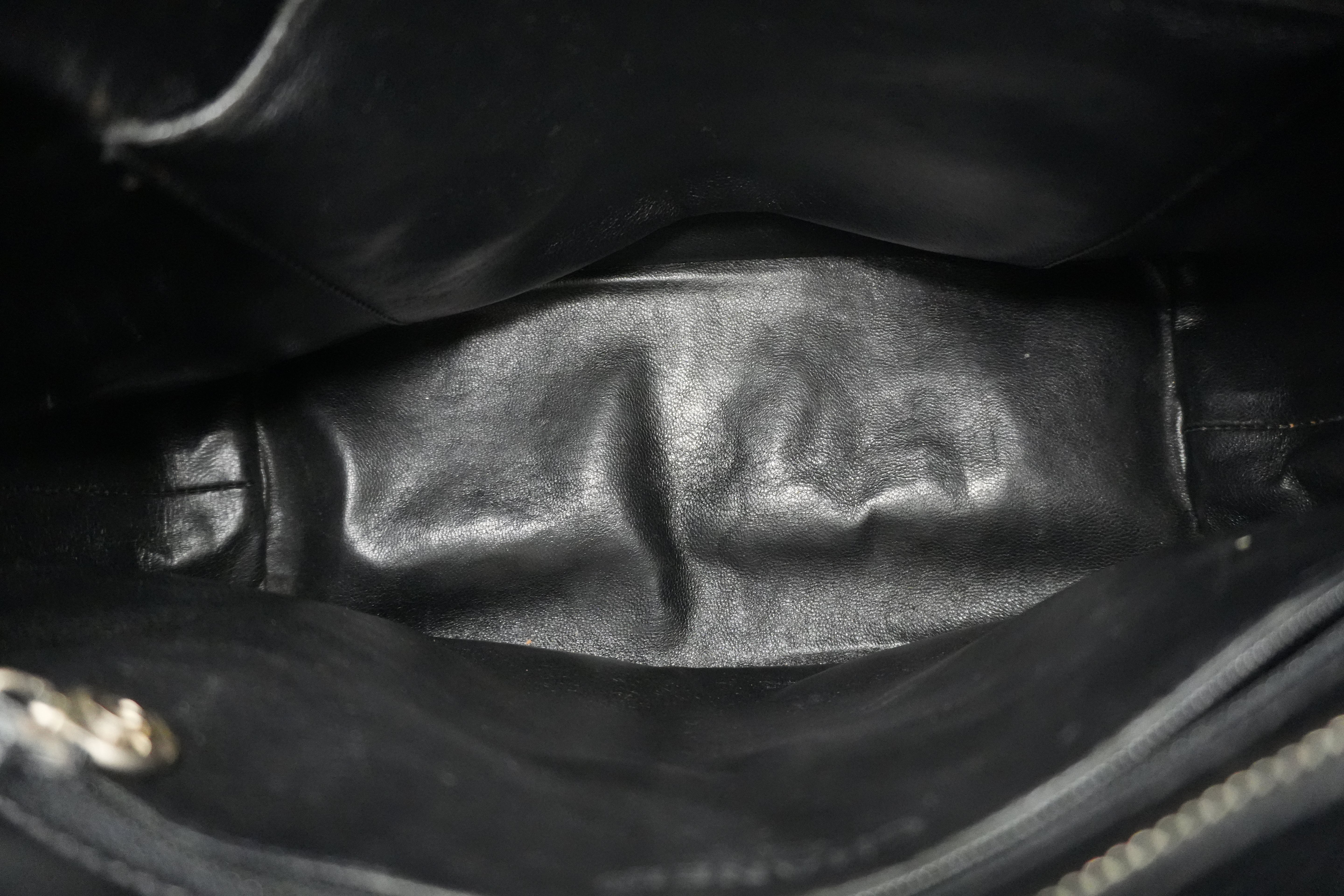 Pre-owned Chanel Medallion Caviar Tote Bag Silver Hardware Black Used