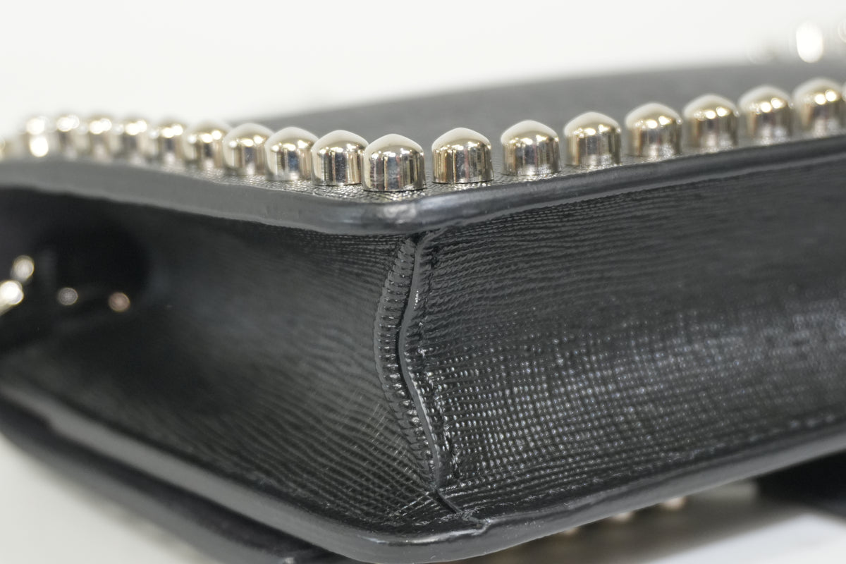 Pre-Owned FENDI Carlito Wallet on Chain Black