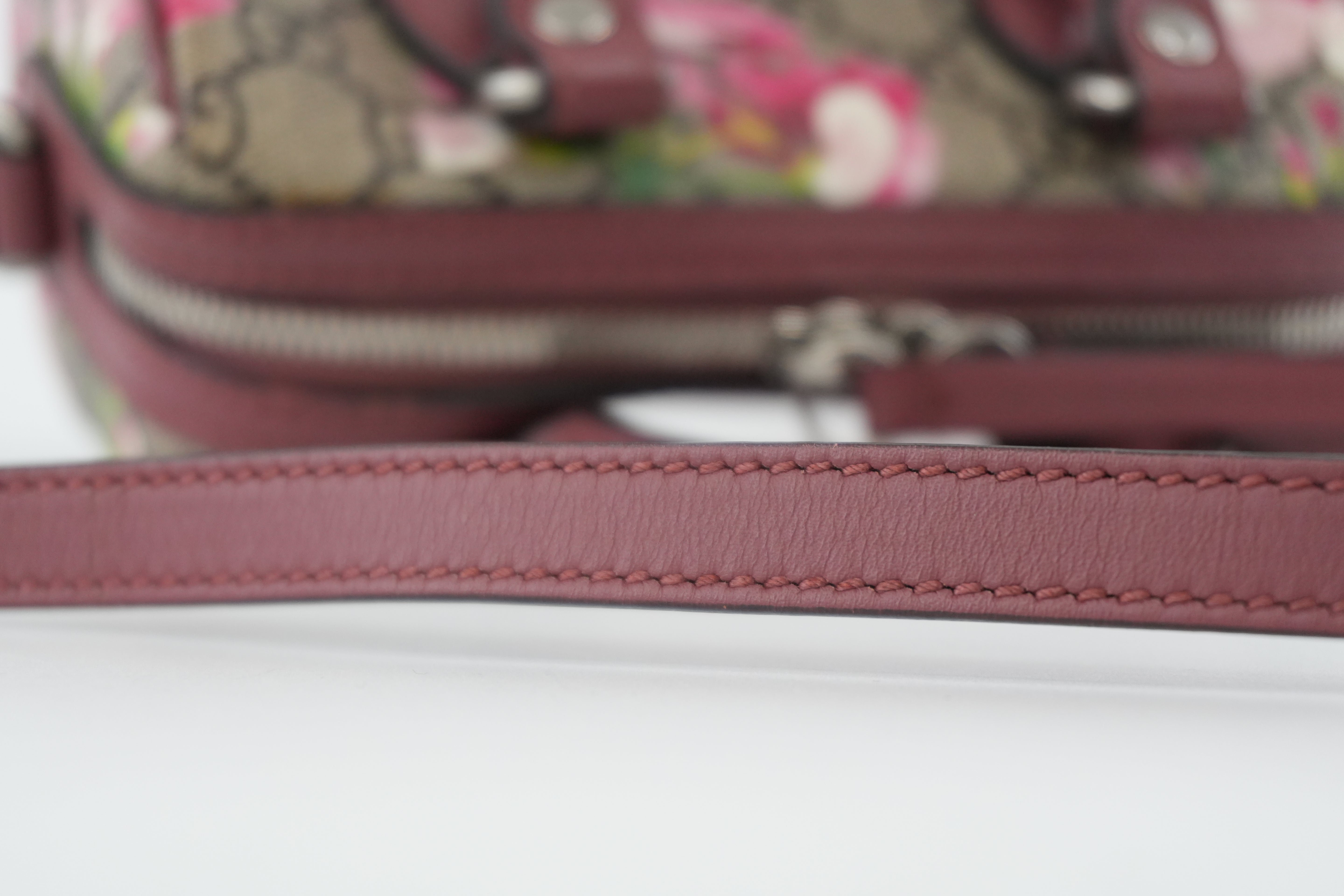 Gucci Bloom Mini Shoulder Bag Pink Used