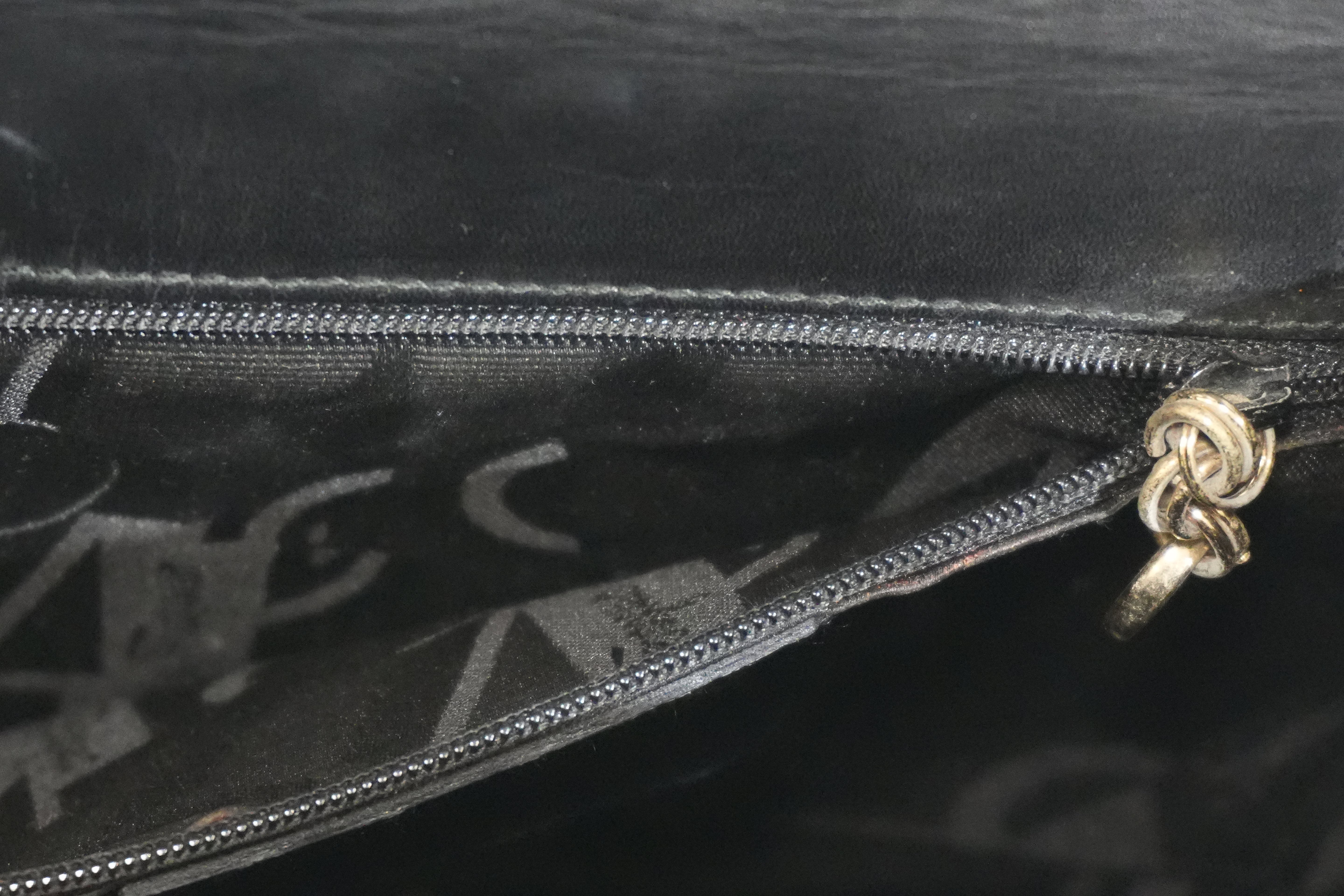 Pre-owned Ferragamo Two Way Top Handle Shoulder Bag Black