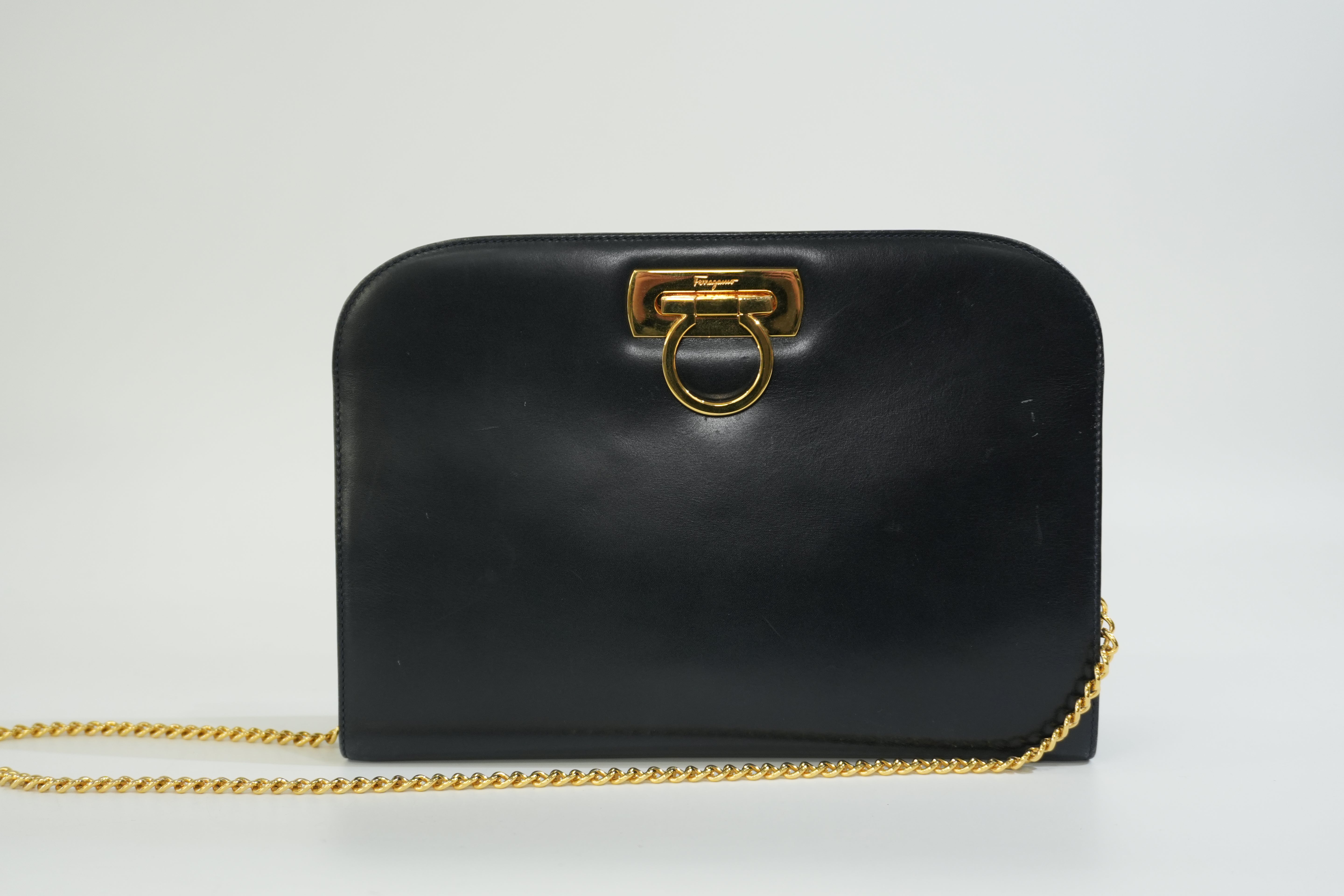 Pre-owned Ferragamo Chain Shoulder Bag Blue