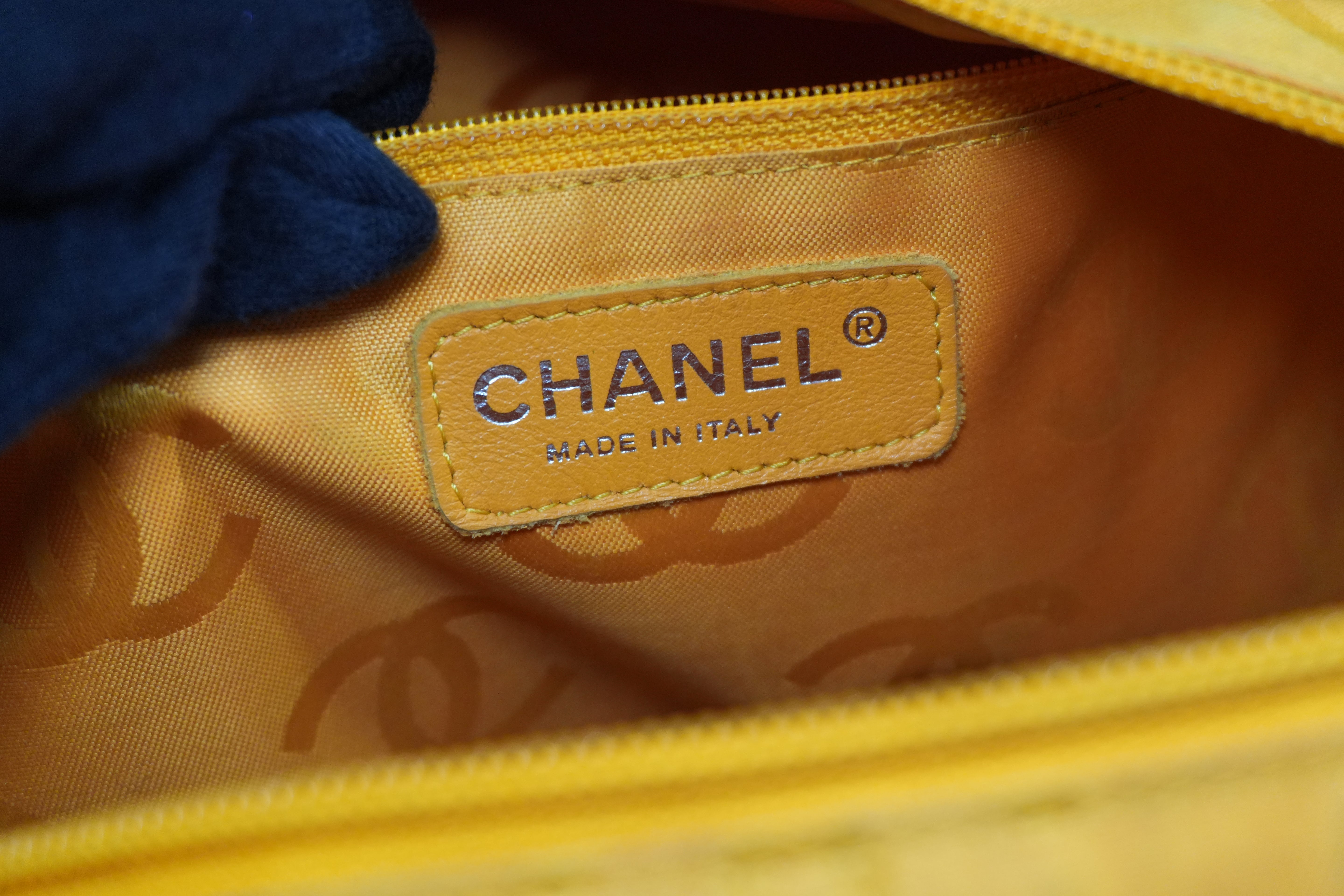 Pre-owned Chanel Cambon Tote Bag Black and Gray