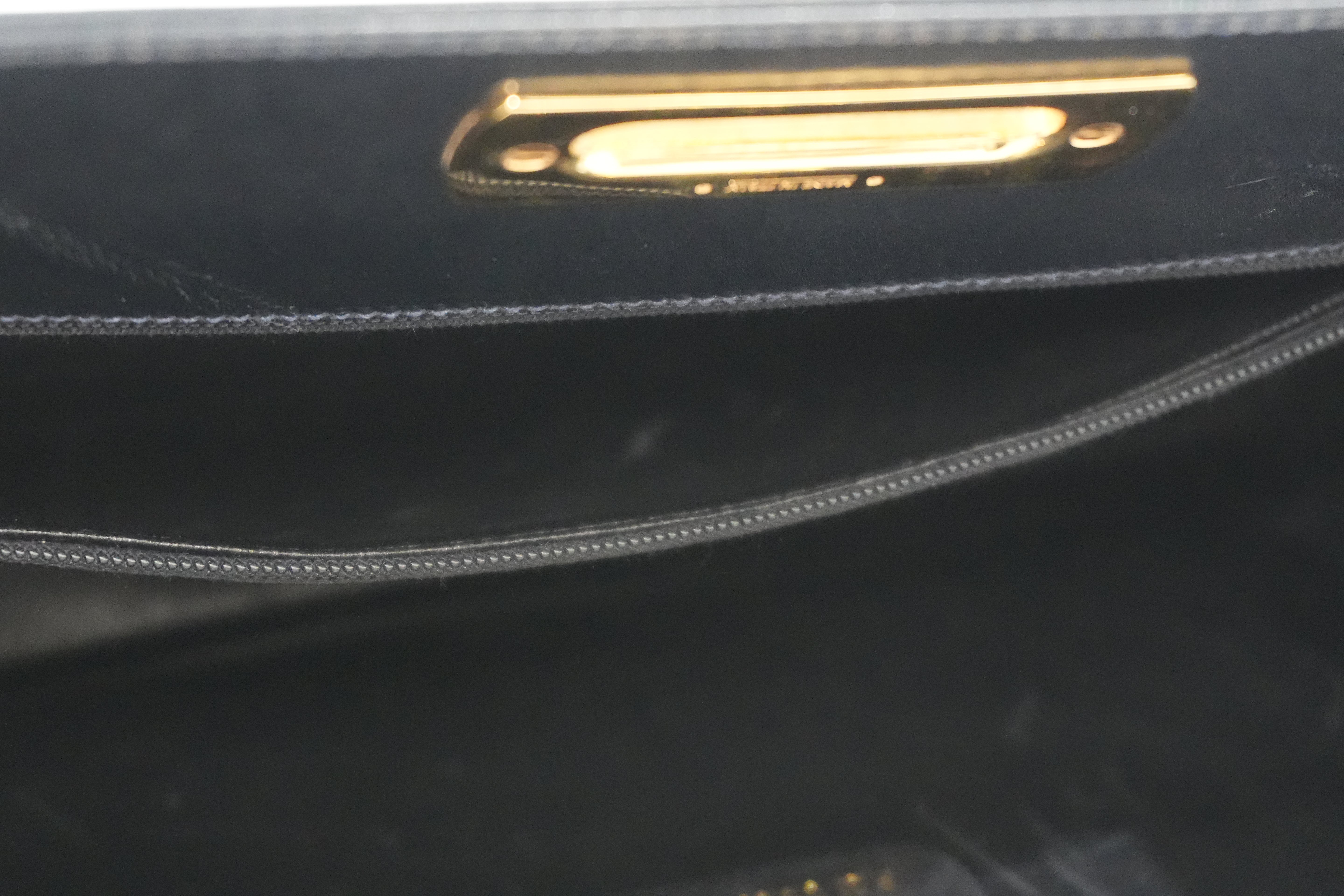 Pre-owned Ferragamo Chain Shoulder Bag Blue