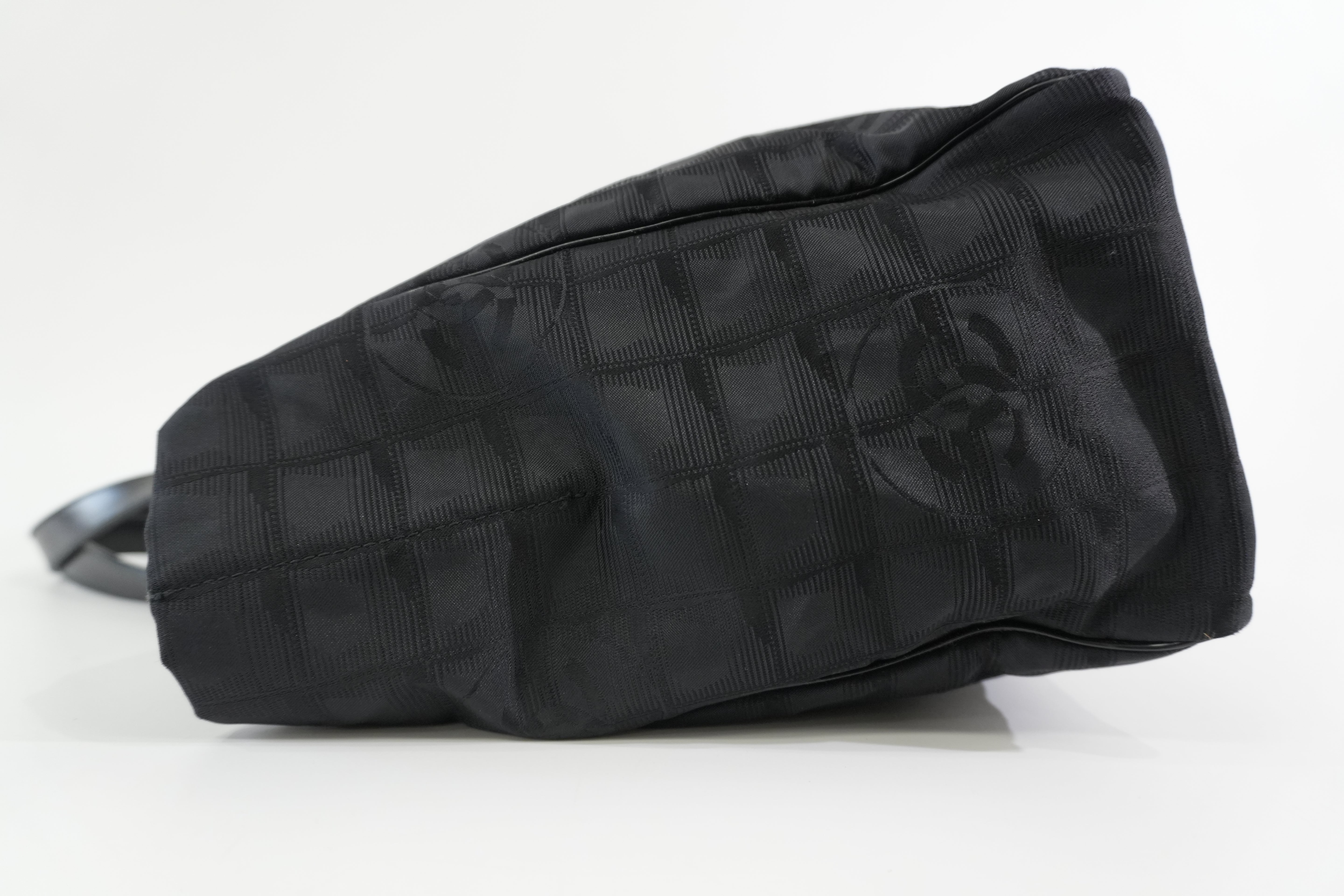 Pre-owned Chanel New Travel Line Tote Bag Black