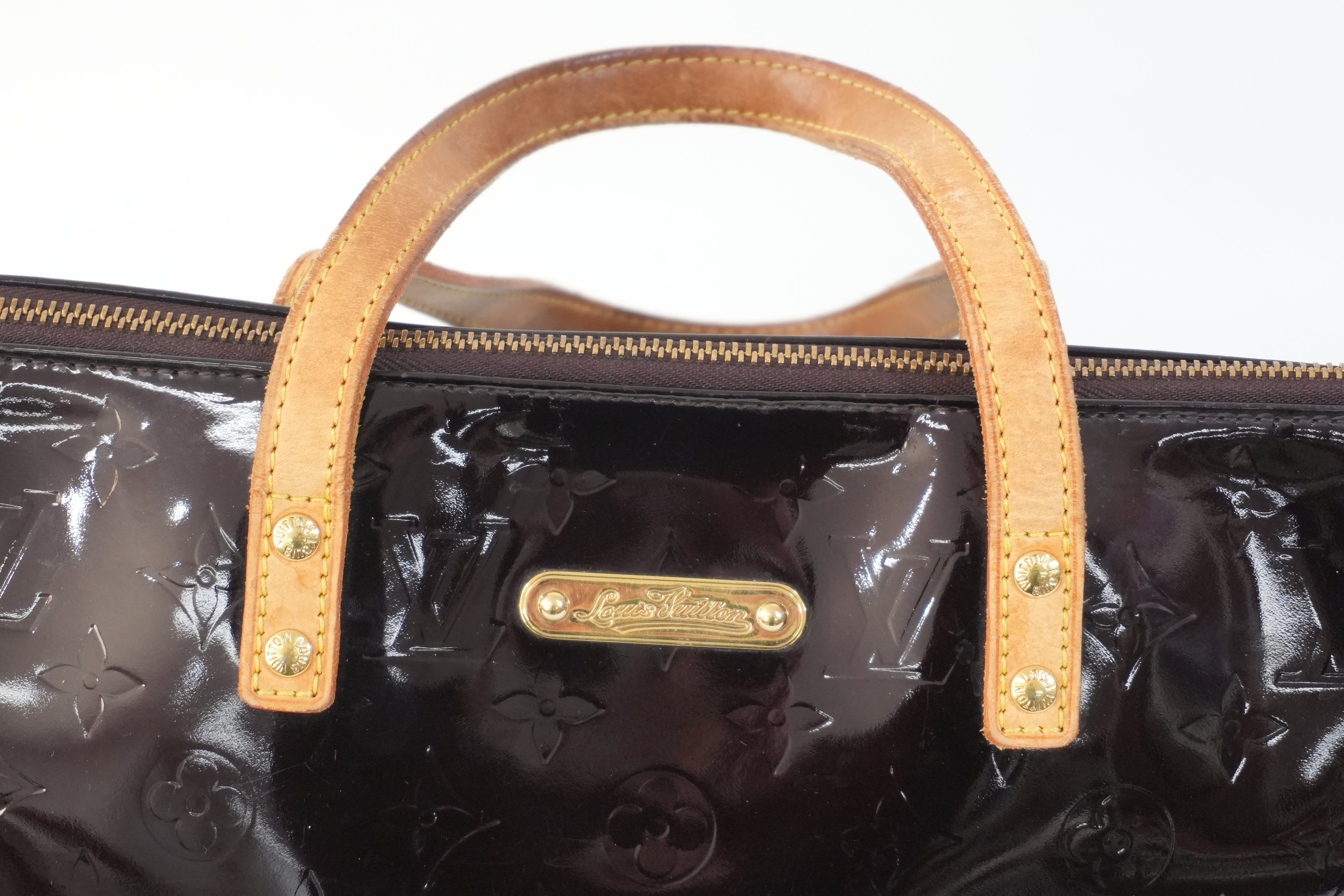 Pre-owned Louis Vuitton Vernis Bellevue Handbag Purple