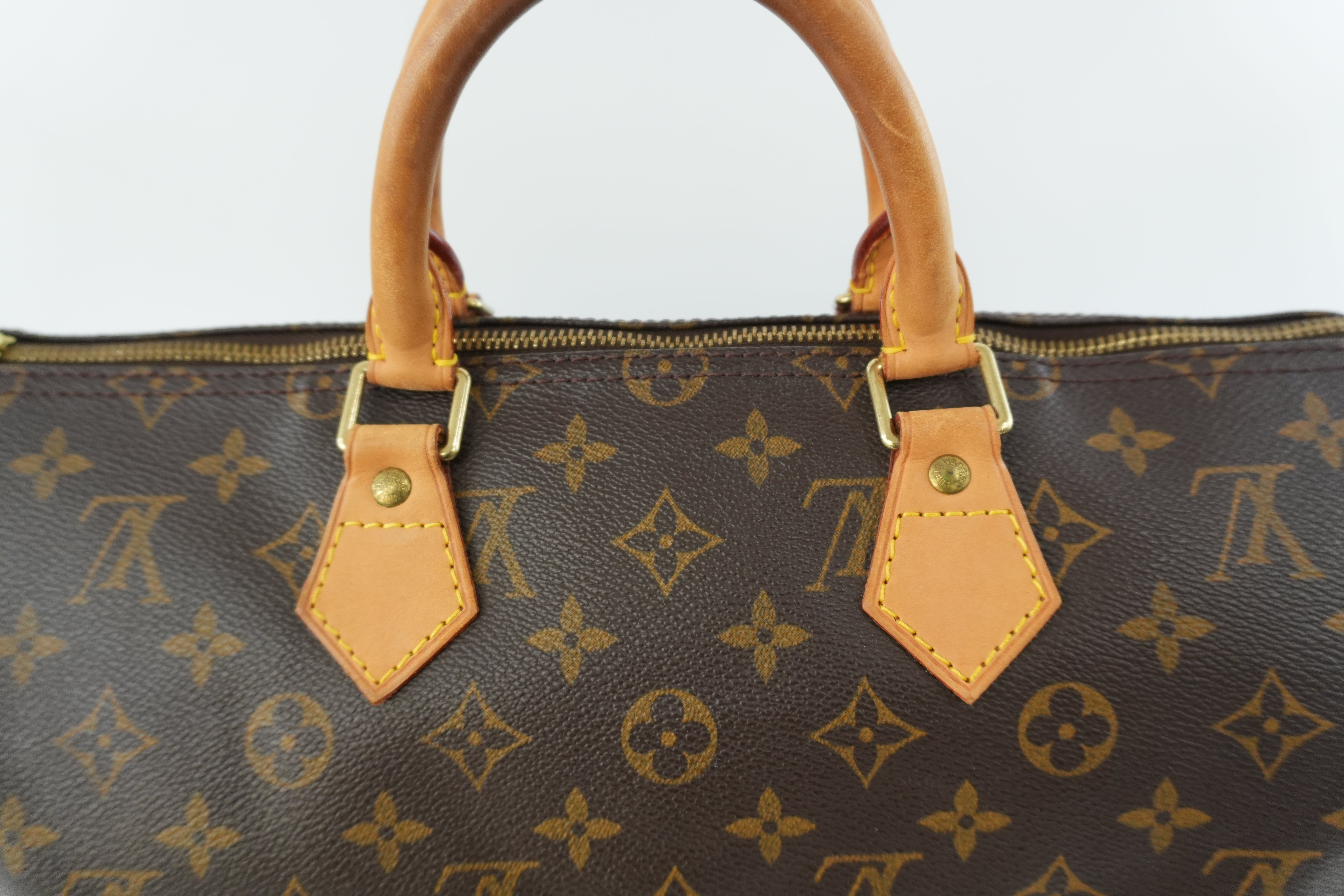 Louis Vuitton Monogram Speedy 35 Handbag Used