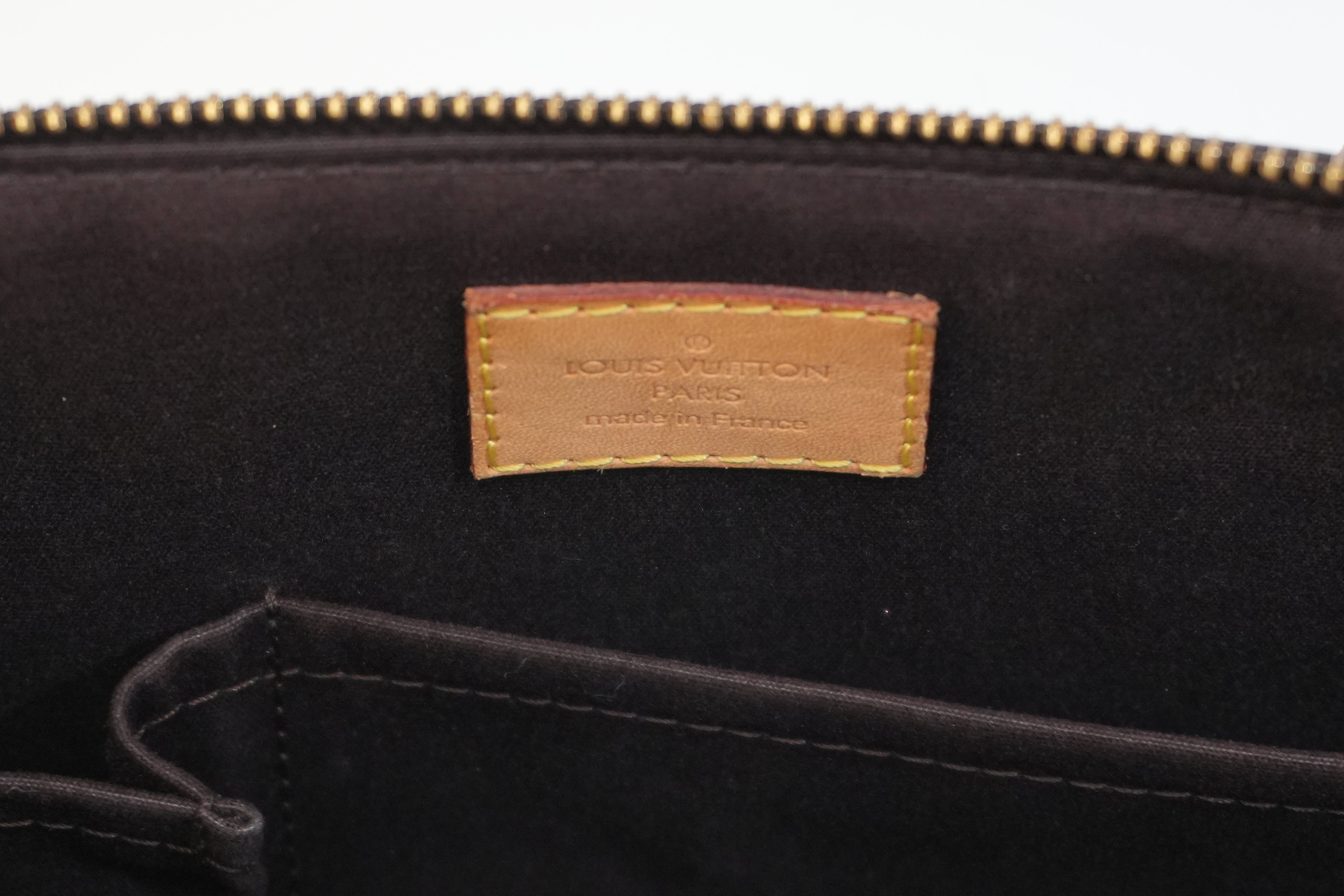 Pre-owned Louis Vuitton Vernis Bellevue Handbag Purple