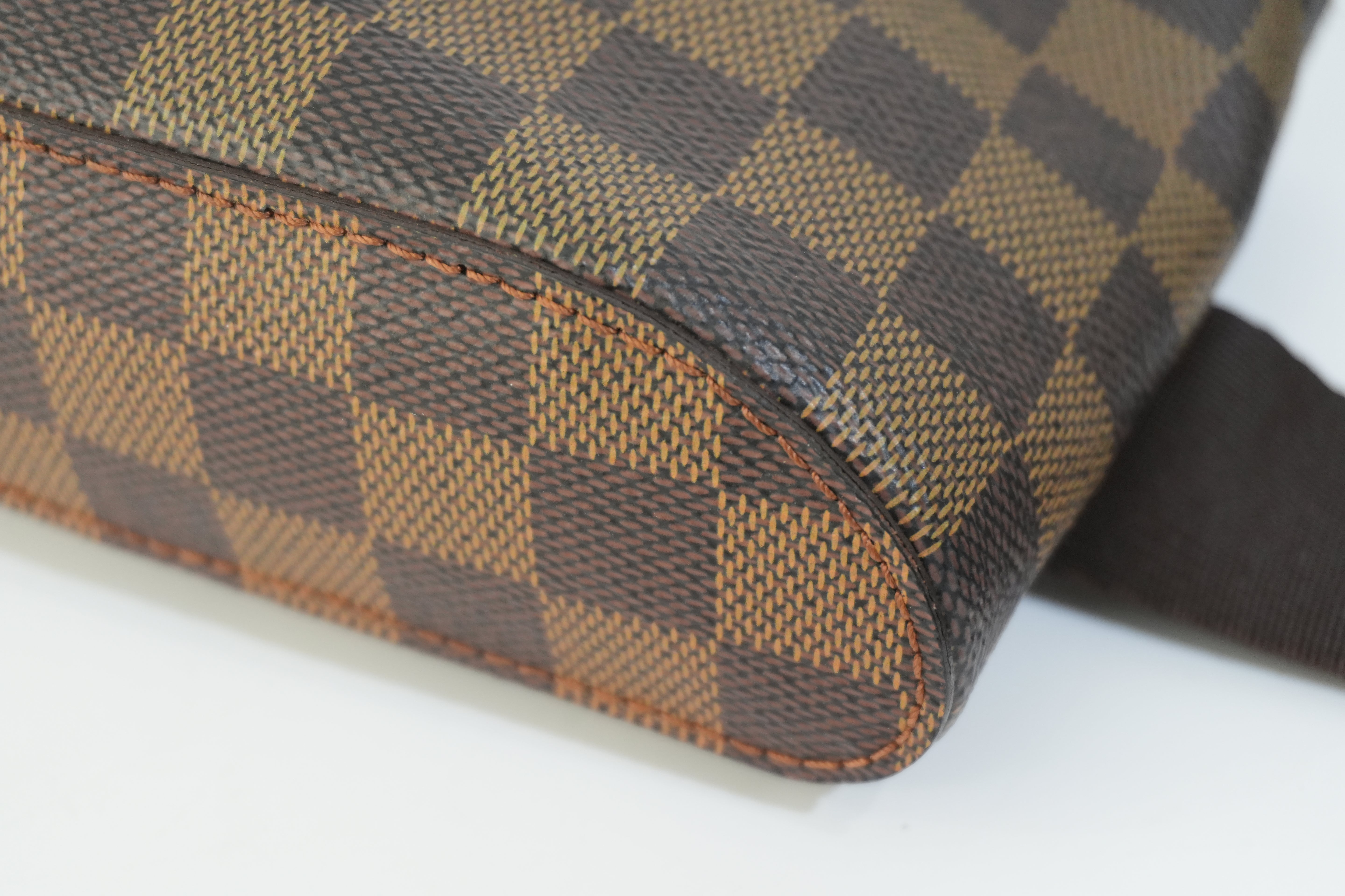 Pre-owned Louis Vuitton Damier Ebene Geronimo Body Bag