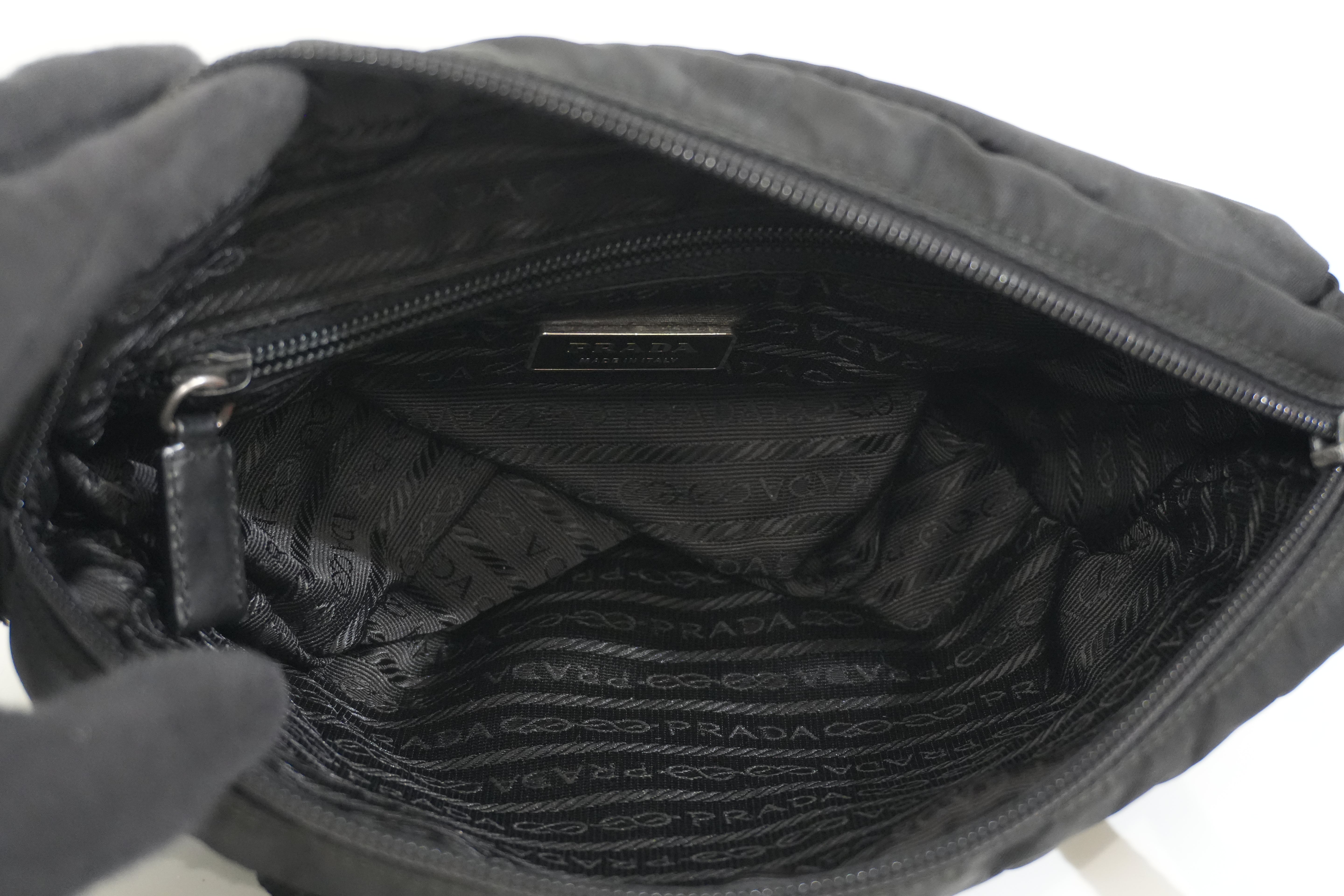 Pre-owned Prada Crossbody Bag Black